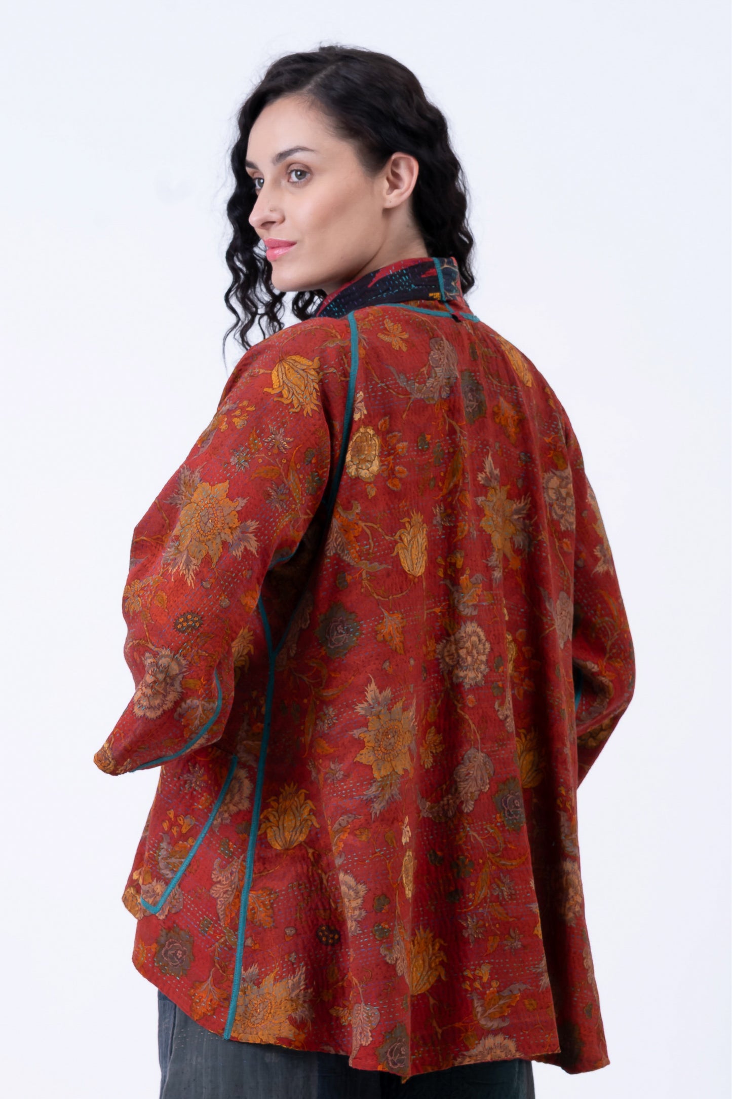 VINTAGE SILK GEORGETTE COTTON KANTHA KIMONO JKT - gc2004-0009a -