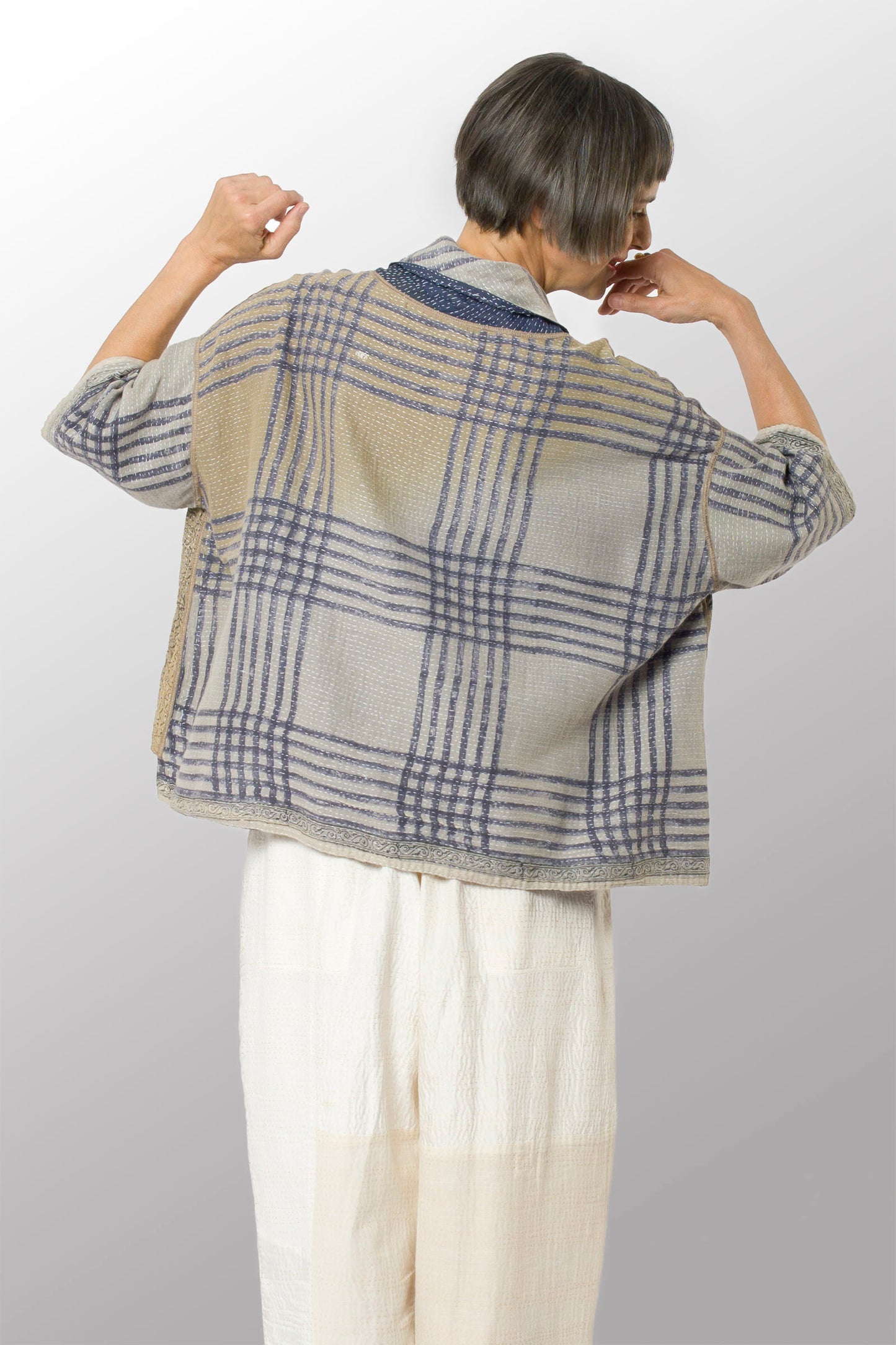 INDONESIAN PRINT VINTAGE INDIGO BACKING KANTHA COWL NECK PONCHO - bi2061-blu -