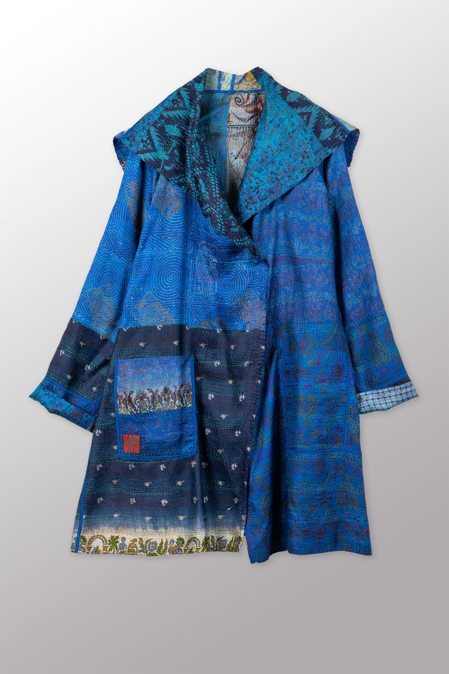 VINTAGE SILK KANTHA POCKET MEDIUM COAT - sv2316-0007m -