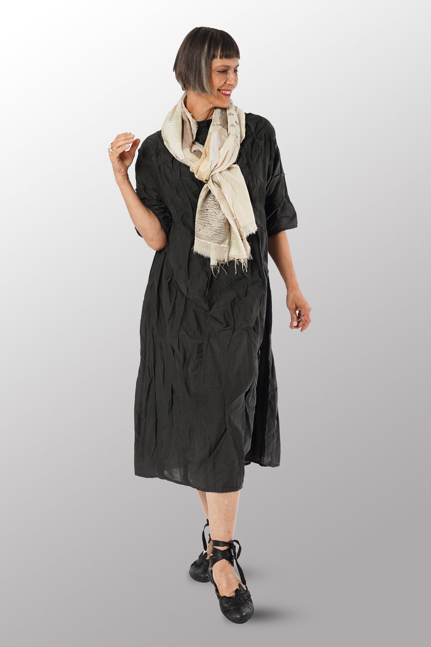 TONAL TILE PATCH KANTHA SCARF STANDARD - tt2801-ivy -