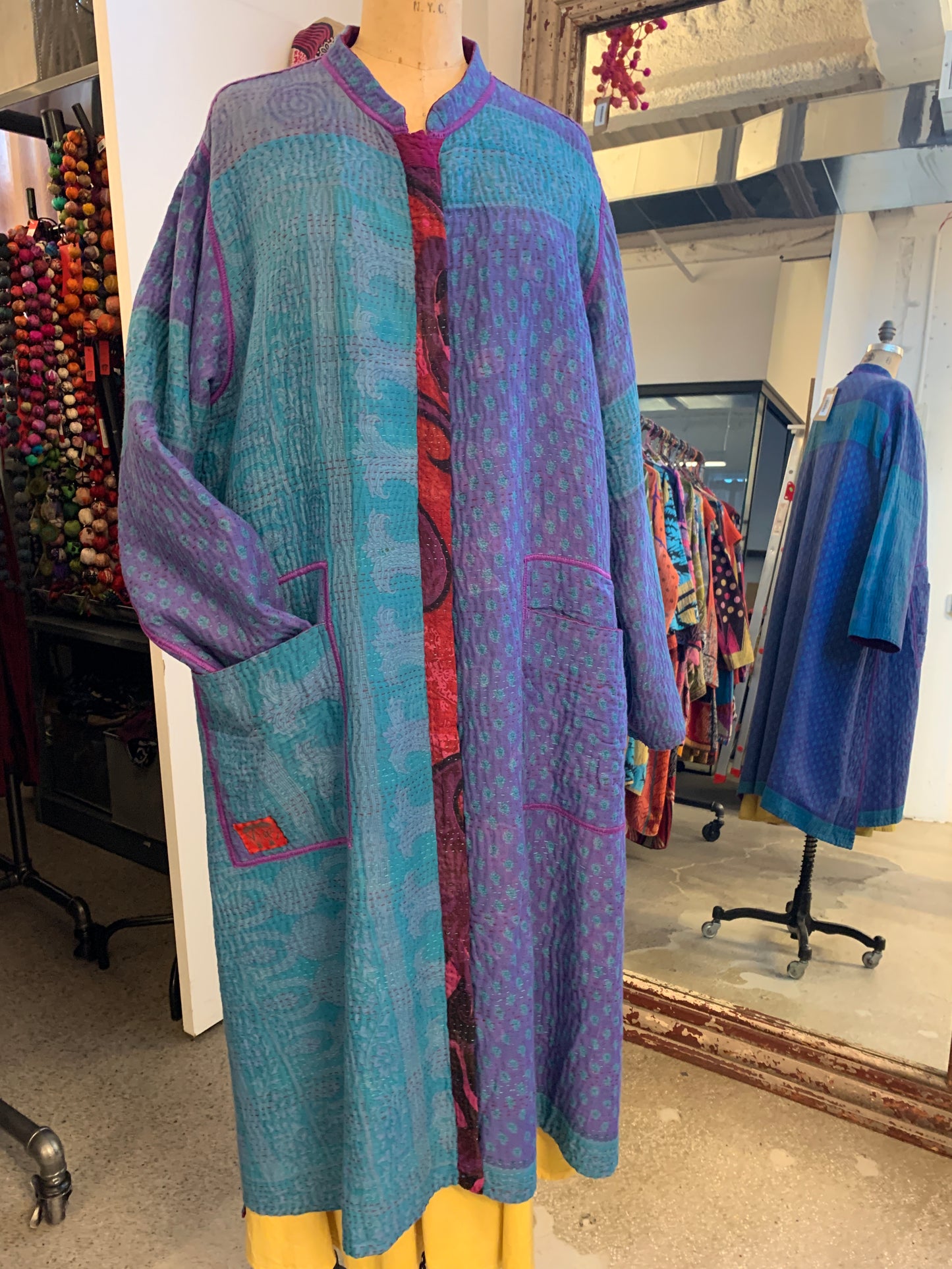 VINTAGE SILK GEORGETTE COTTON KANTHA KAFTAN COAT - gc4343-0001m -