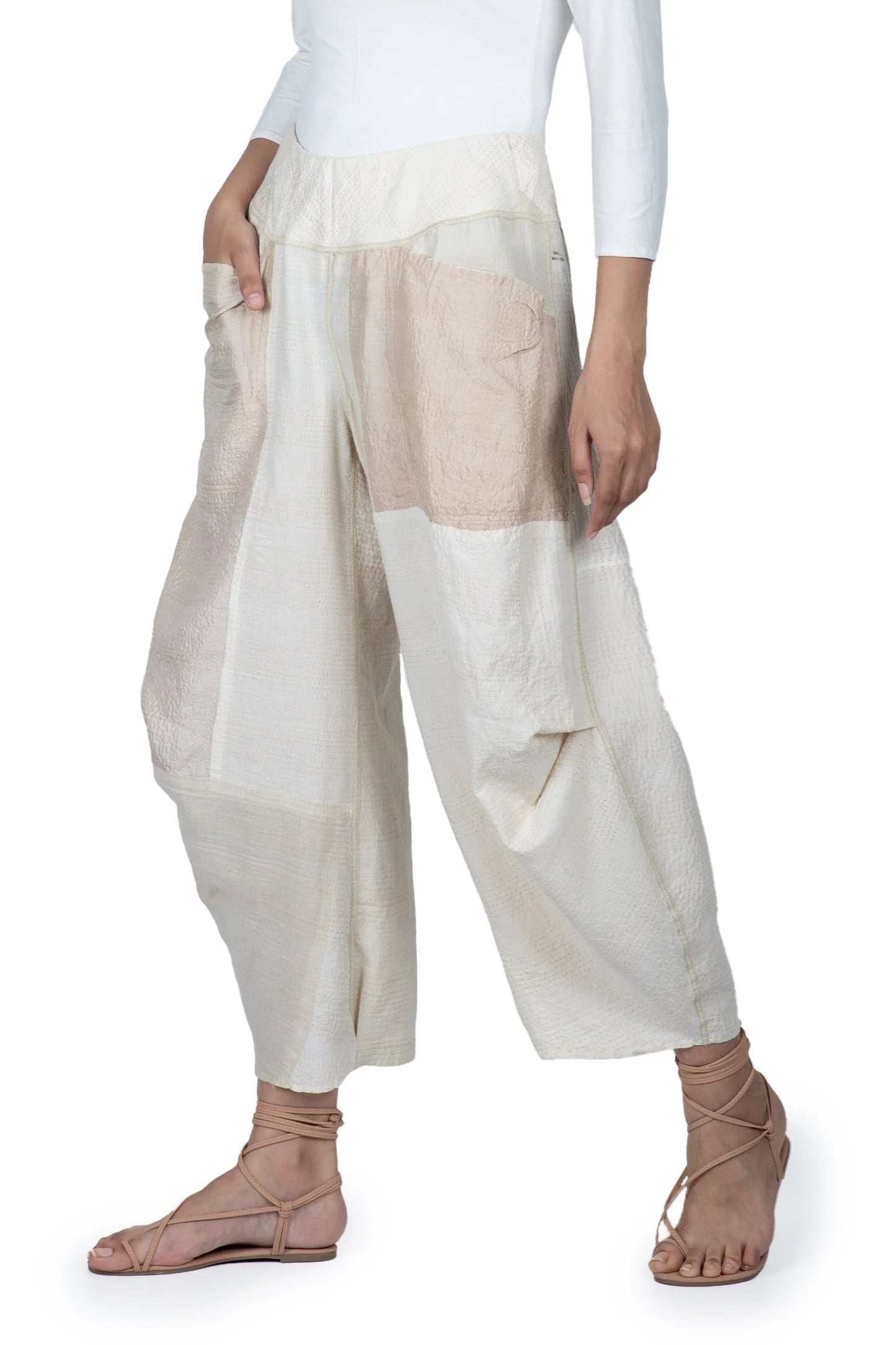 JAIPUR WHITE KANTHA KNEE TUCKED PANTS - jw2625-ivy -
