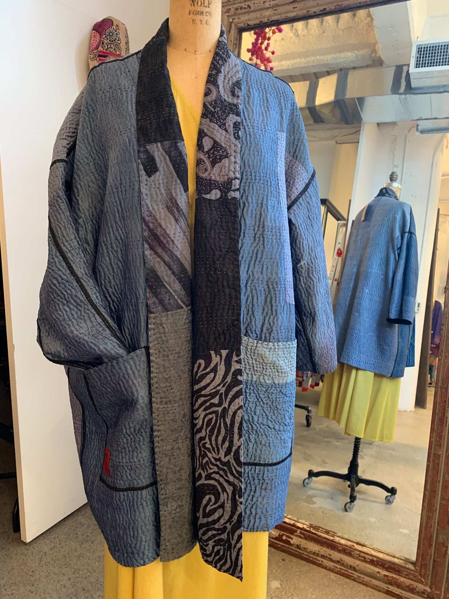 GEORGETTE JACQUARD VINTAGE SILK PATCH KANTHA HAORI JACKET - gj4068-blk -