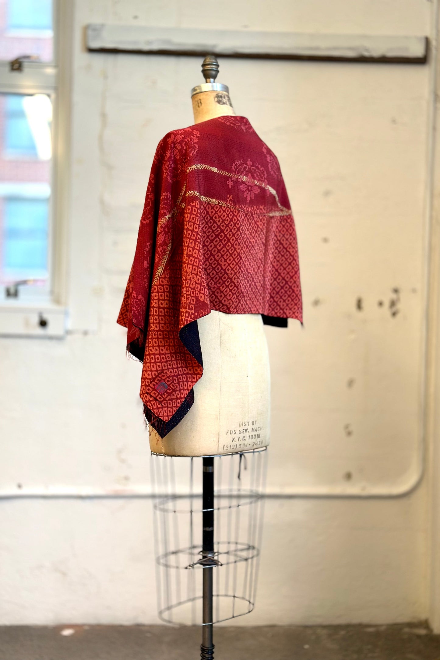 KIMONO PRINT KANTHA CAPE - kp2806-red -