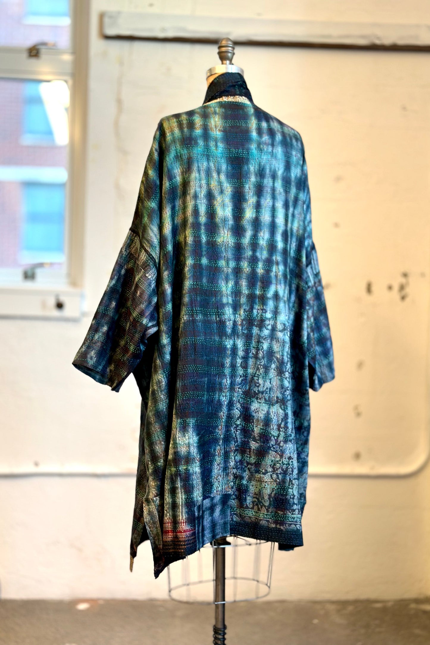 TIE DYE VINTAGE SILK KANTHA NEW KIMONO WRAP LONG - st-sv2360-blk -