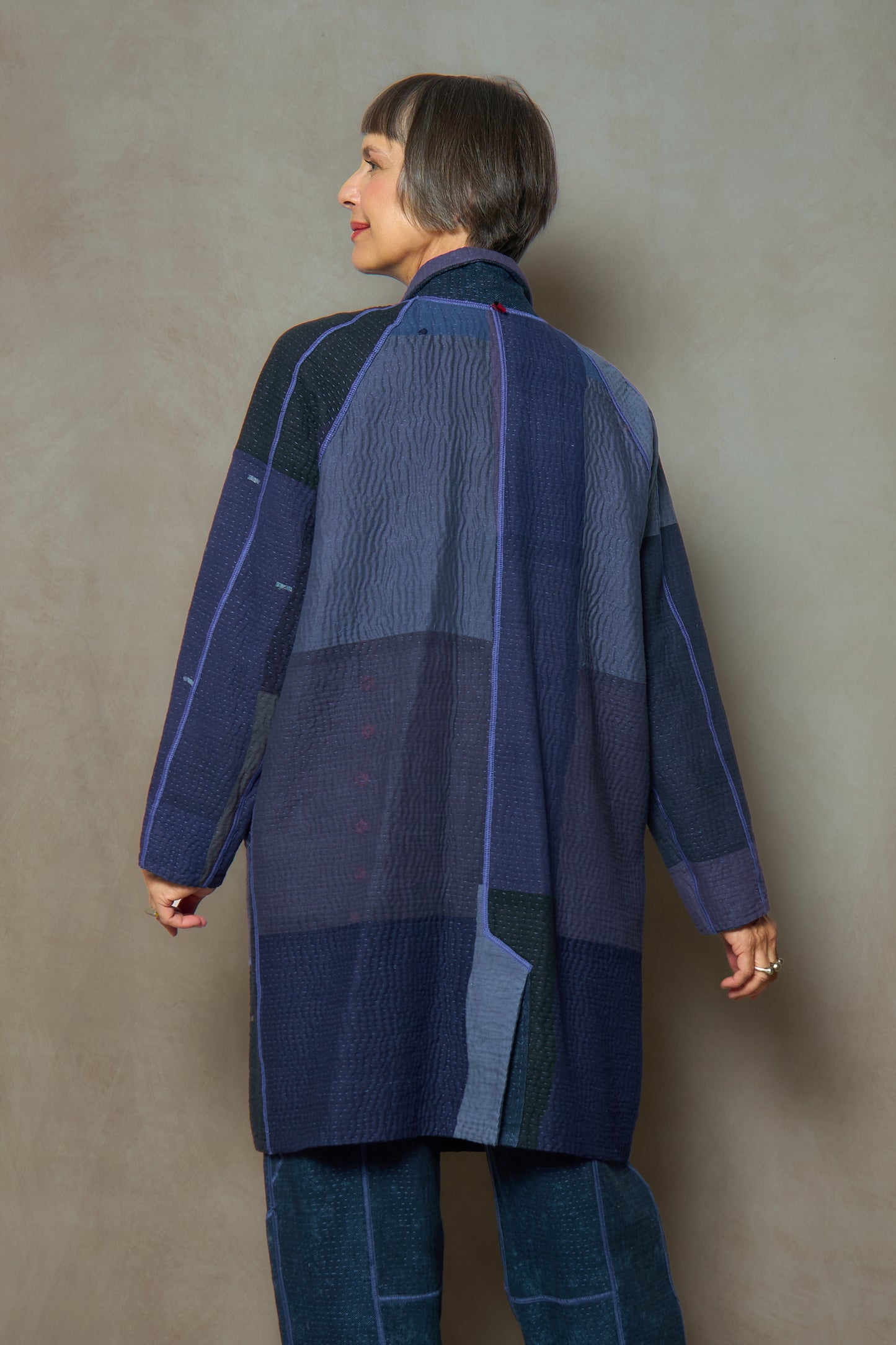DENIM SUN-DYE KANTHA NEW RAGLAN SLEEVE COAT - ds3353-nvy -