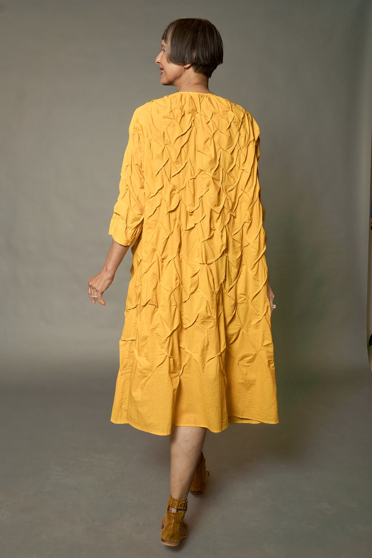POLISHED COTTON WAVY TUCK A-LINE DRESS - wl1453-ylw -