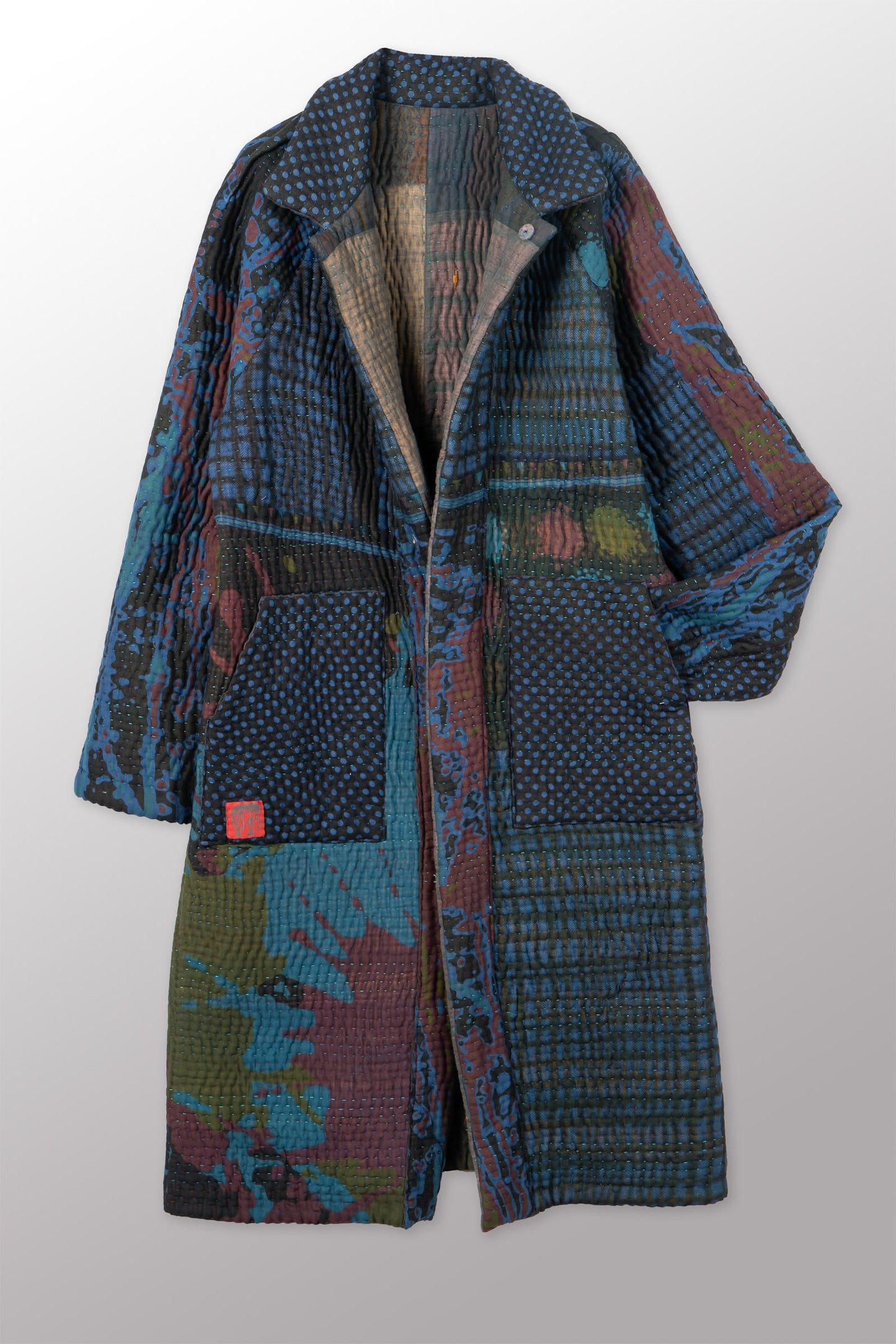 OQ5337-CBLU002M @QUILTED OVERDYE COTTON KANTHA RAGLAN SLEEVE COAT