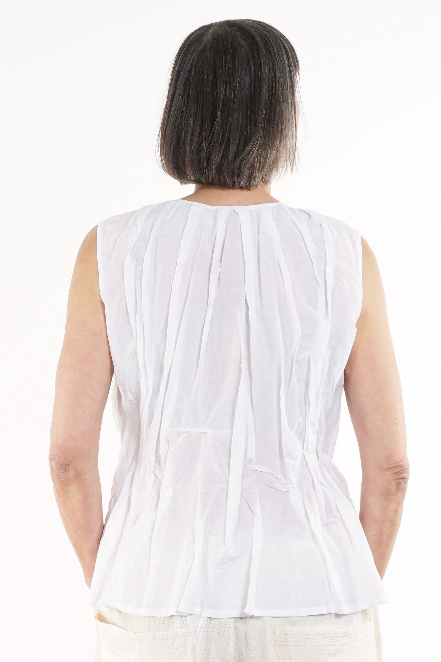 DYED COTTON SILK VOILE WAVY TUCKED SLEEVELESS BLOUSE - dc1539-wht -