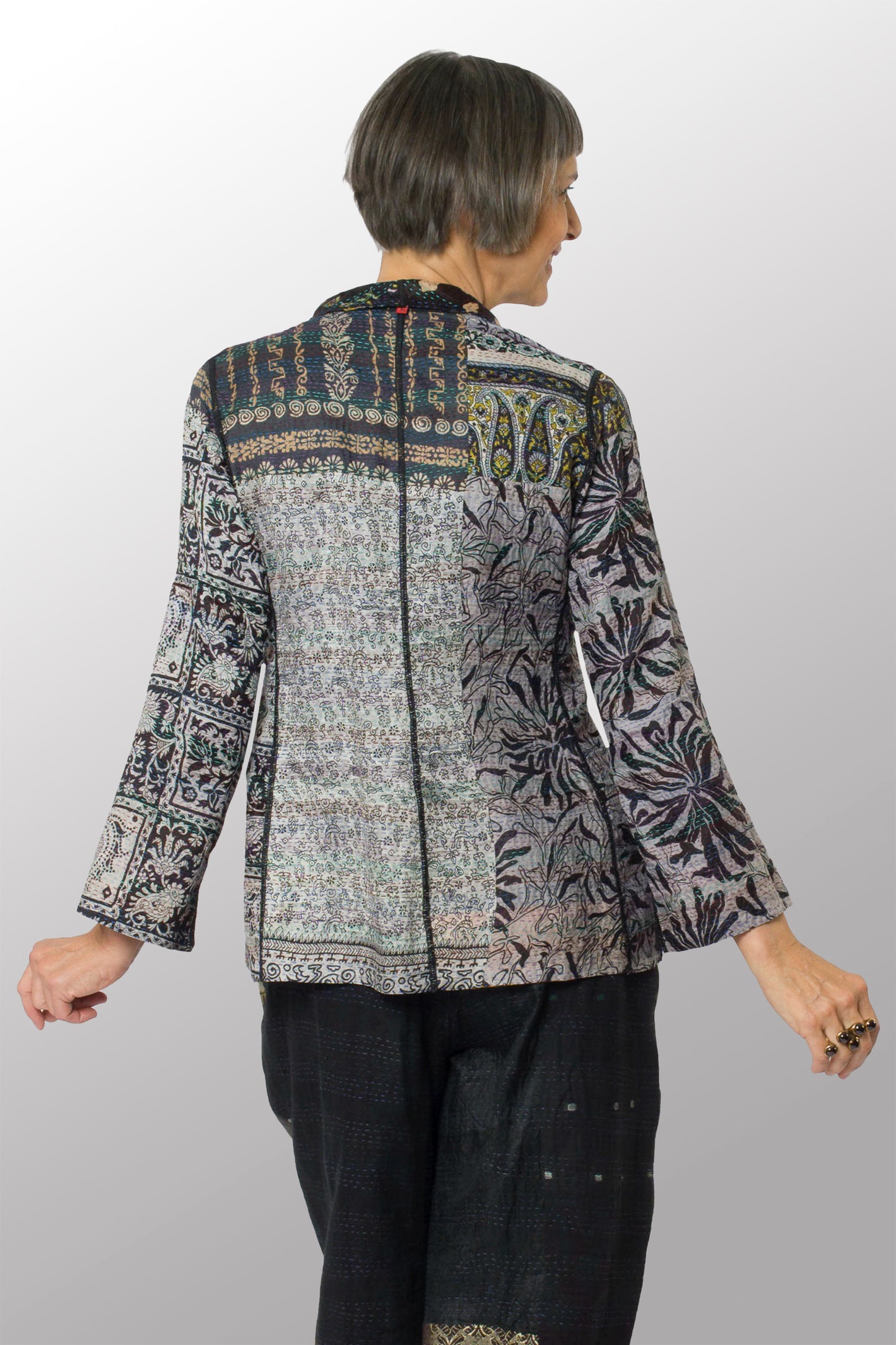 VINTAGE SILK KANTHA SHORT JKT - sv2007-0055m -