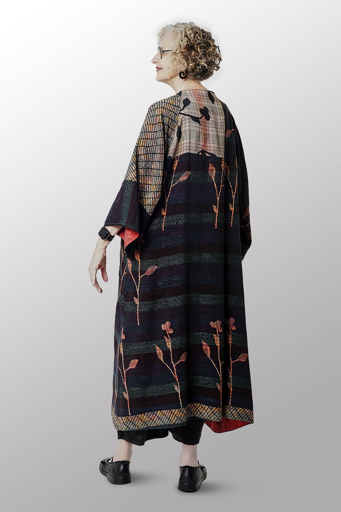 VINTAGE SILK GEORGETTE KANTHA KIMONO MAXI - sg2318-0002a -