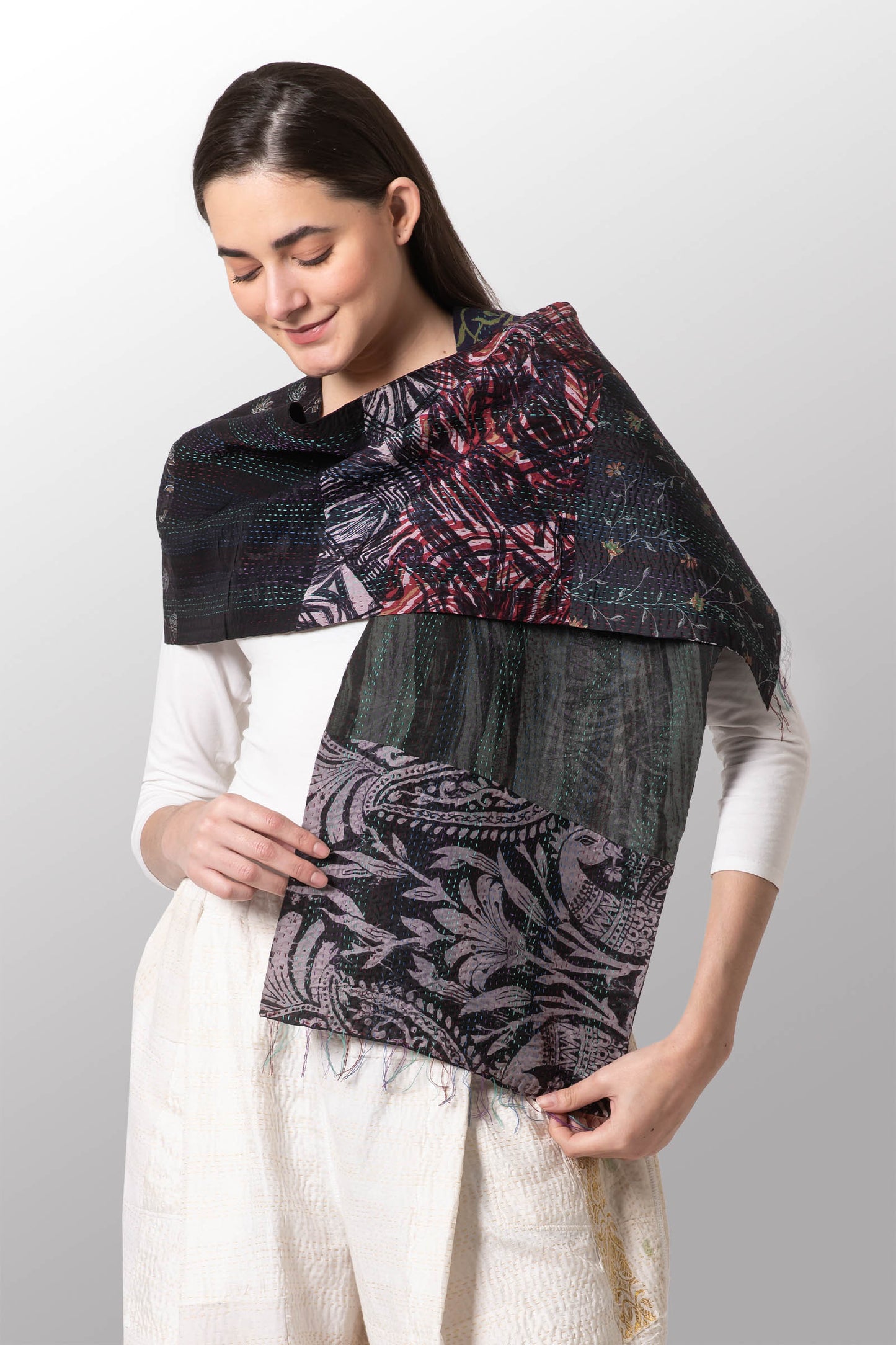 GEORGETTE VINTAGE SILK PATCH KANTHA SCARF SHORT - gs2805-mlt -