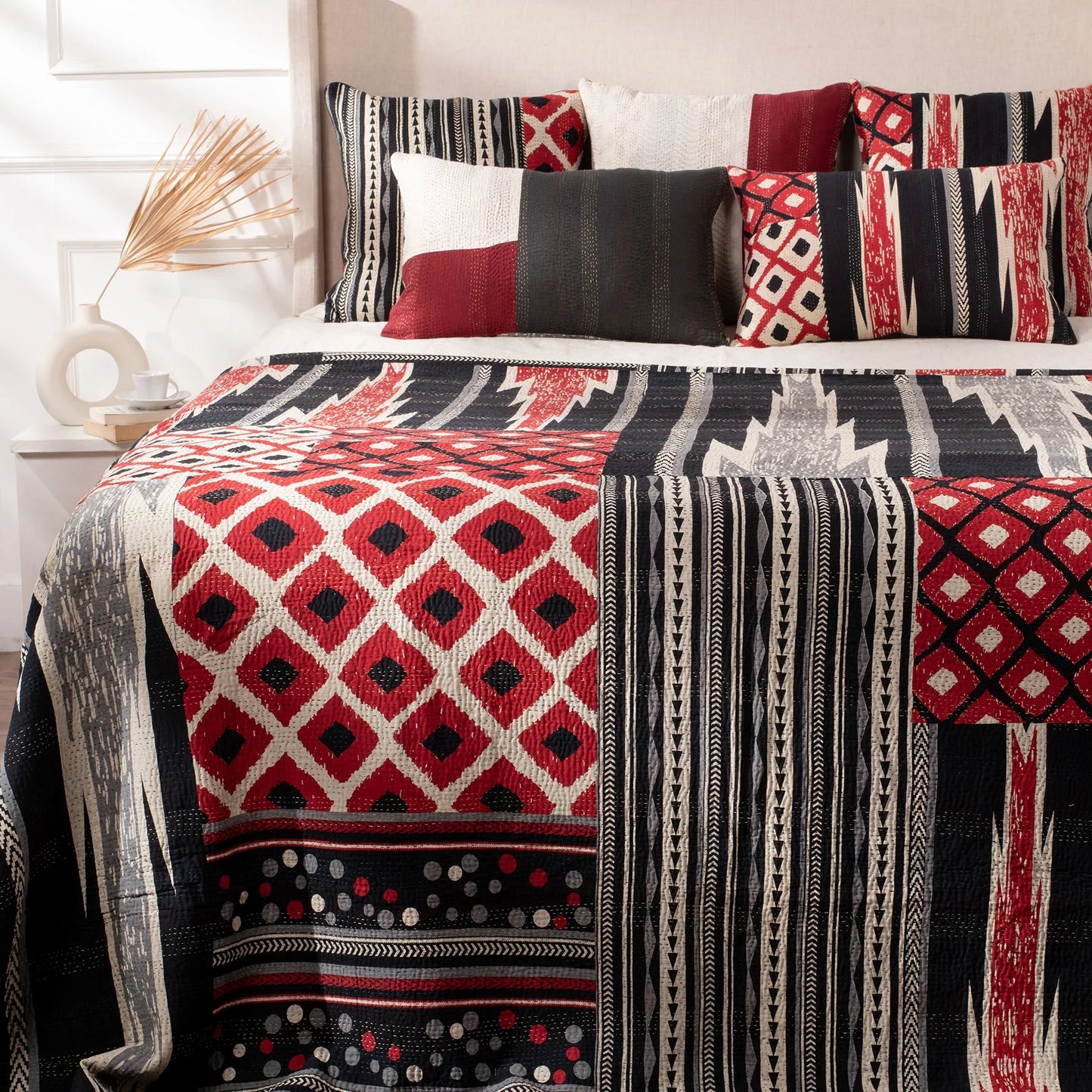 Monotone Ikat Handmade Vintage Kantha Quilts & Bed Cover - Red