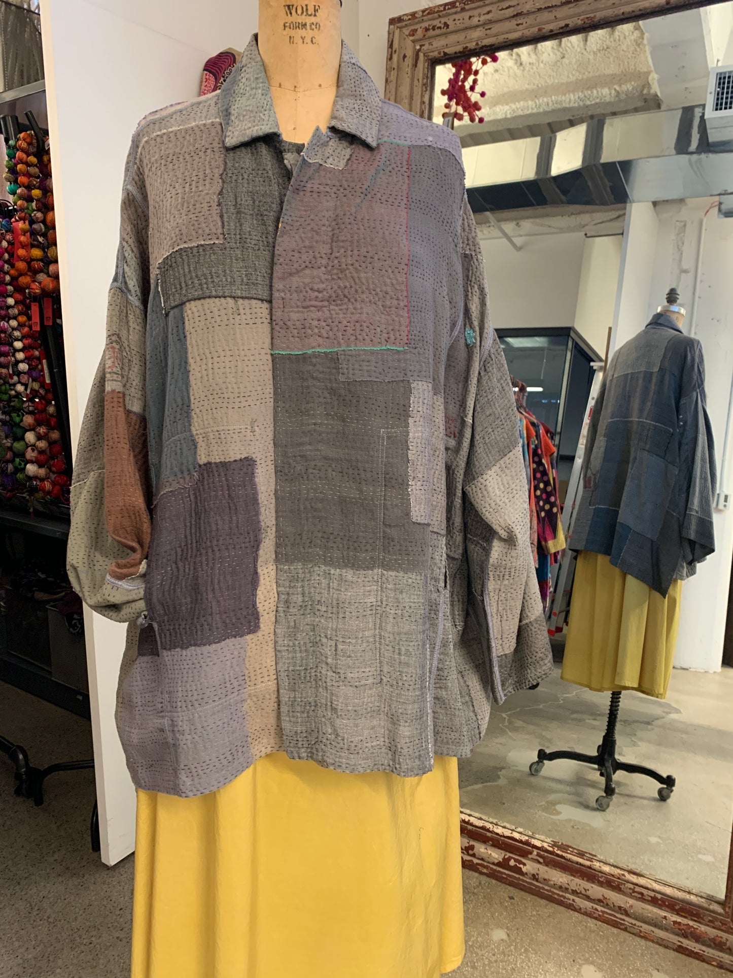 FRAYED PATCH KANTHA OVERSIZED MINI COAT - fi2332-ntl -