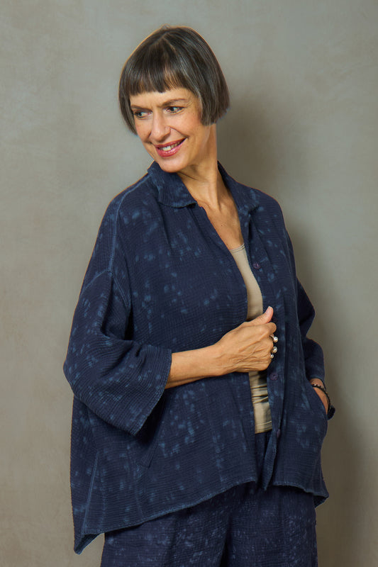 SAND SUN DYE RIPPLE KANTHA CROPPED TENT SHIRT - rs2596-nvy -