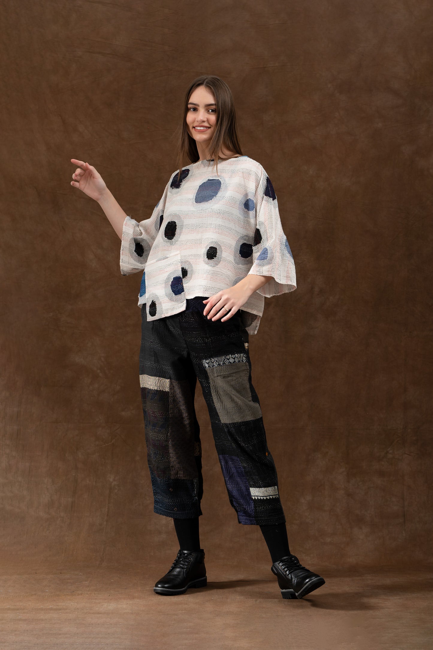 CUT OUT KANTHA 3/4 SLV. CROP TOP MIO - ck2538-wht -