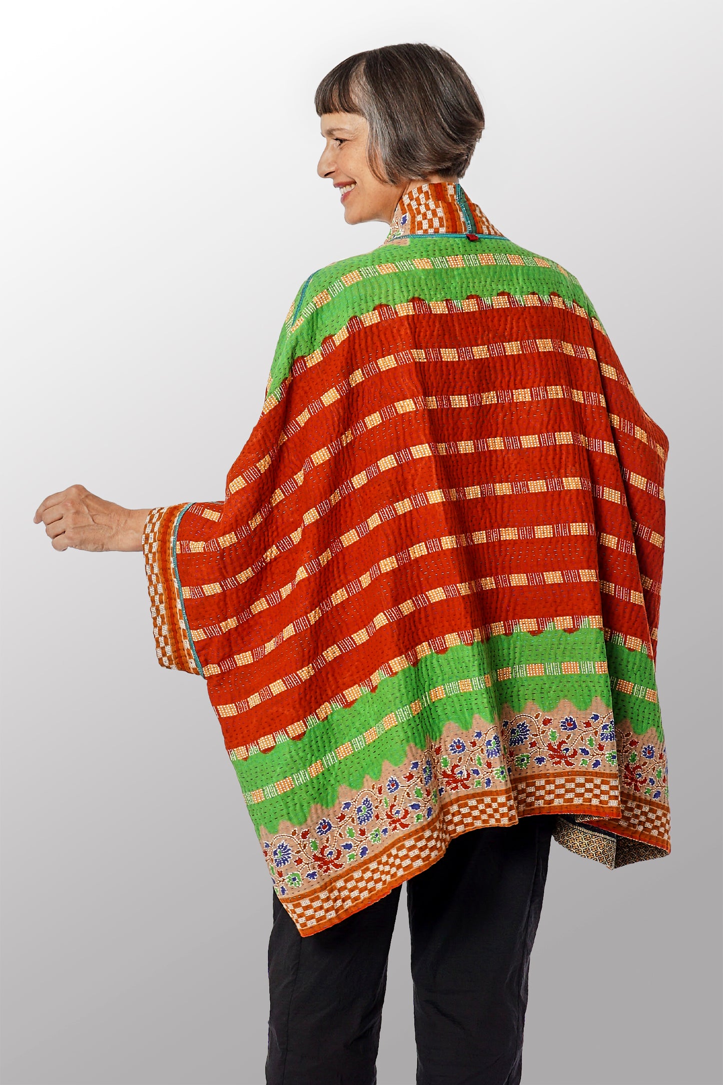 VINTAGE COTTON KANTHA DOUBLE COLLAR PONCHO - cv4323-0040a -