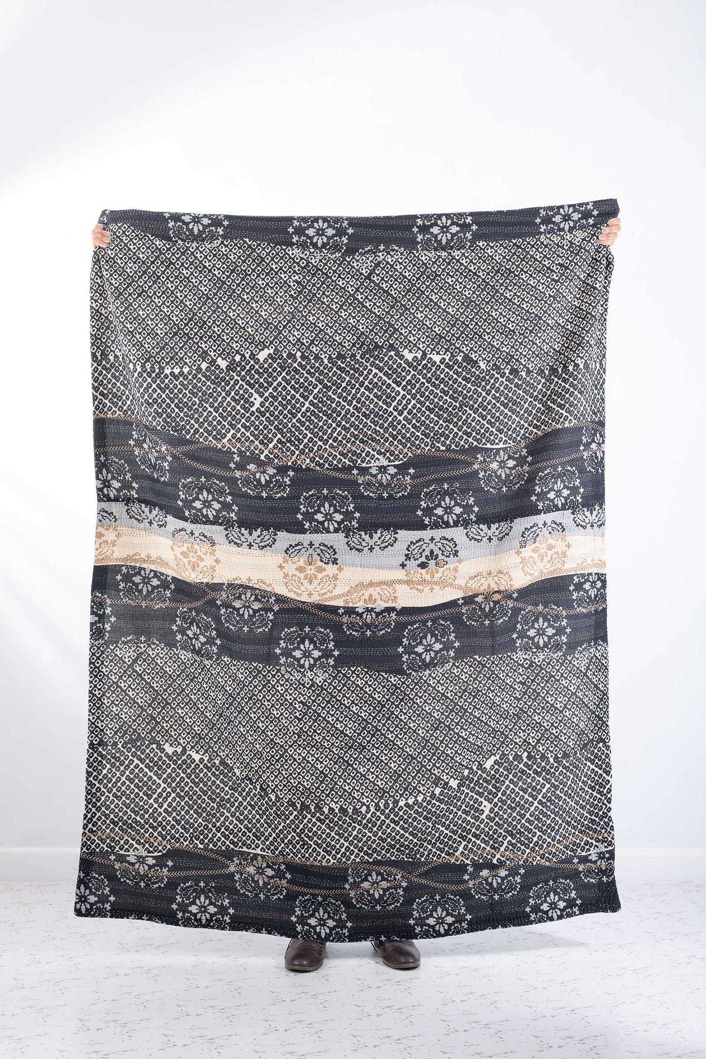 Kimono Cotton Kantha Throw -Black-