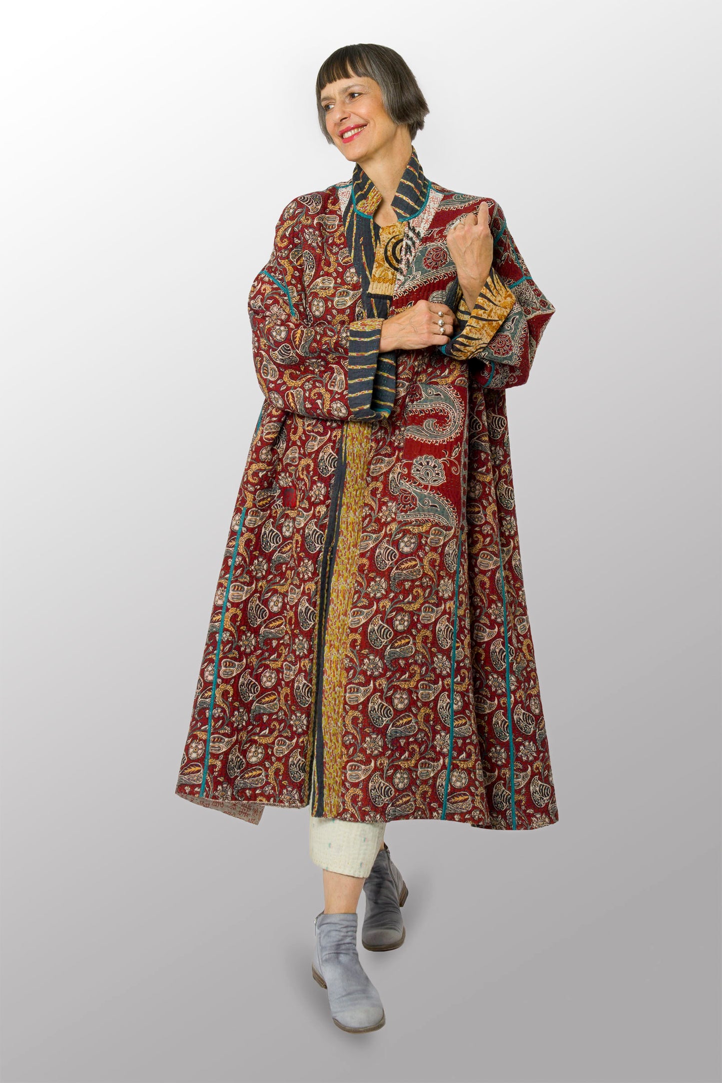 VINTAGE COTTON KANTHA OVERSIZED COAT - cv4326-0041a -