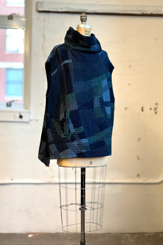 ABSTRACT WAFFLE KANTHA FUNNEL NECK VEST - bw3250-nvy -
