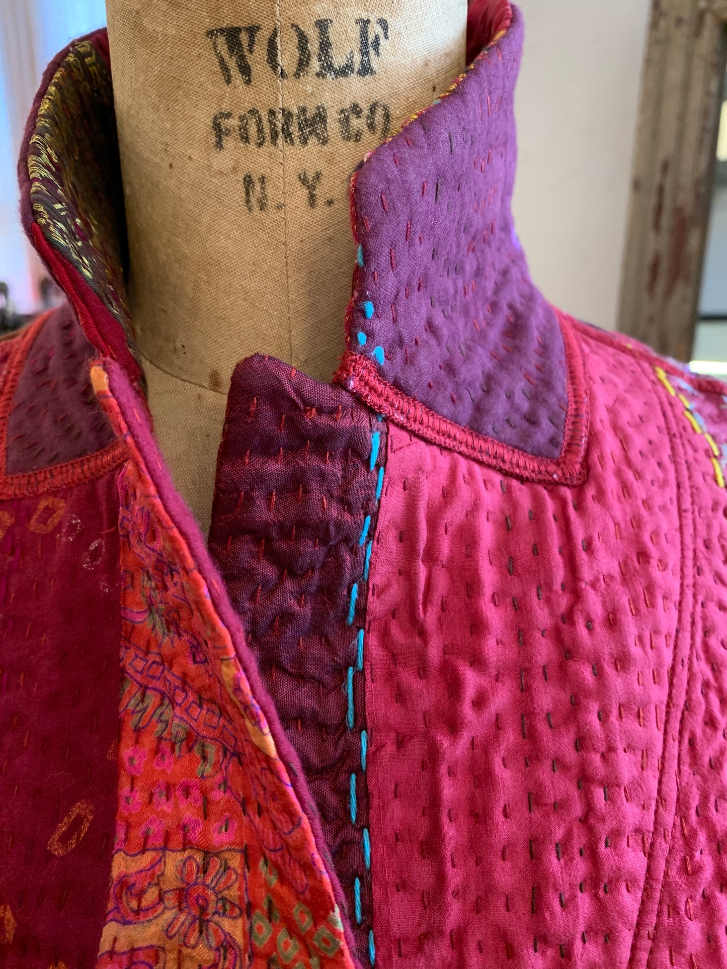 JEWEL WOVEN WITH VERTICAL PATCH KANTHA BASIC JACKET - jv4052-red -
