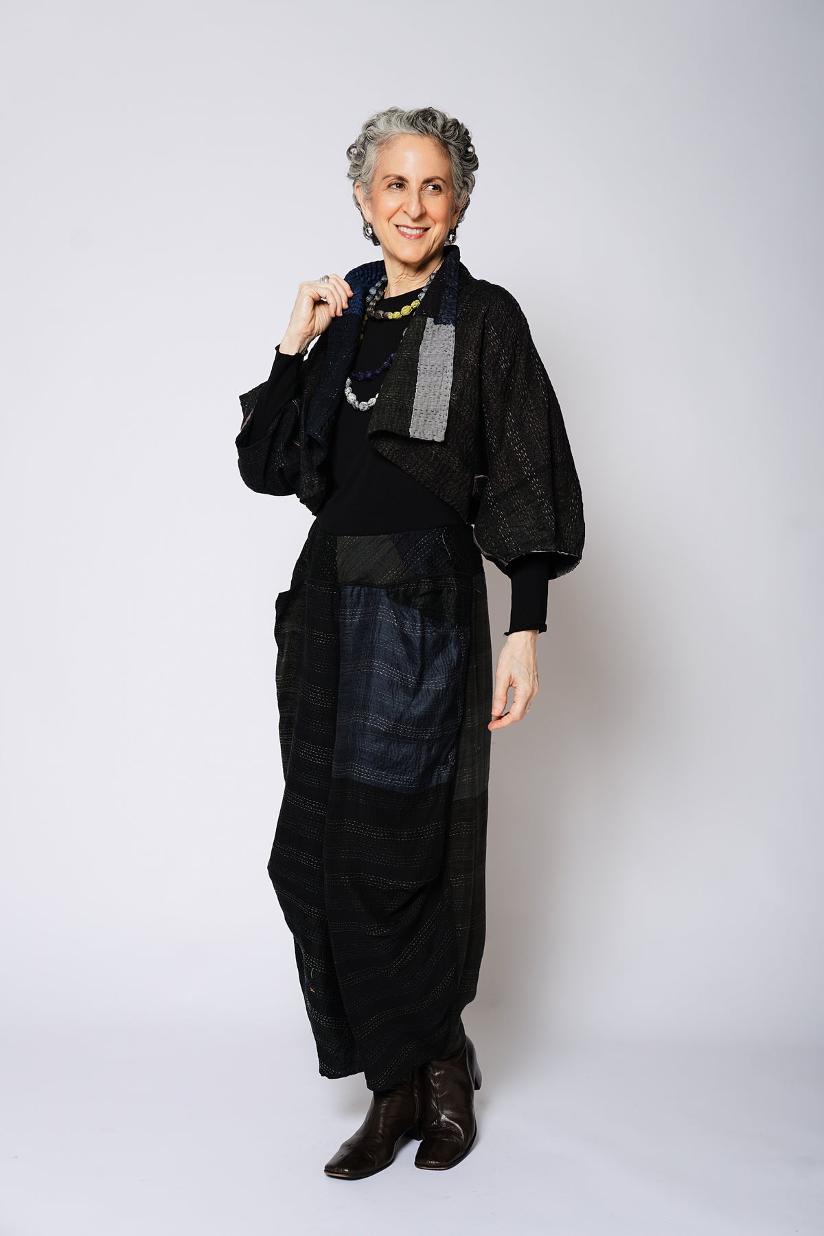 TWO TONE PATCH KANTHA PUFF SLV. SHRUG - tn4062-blk -