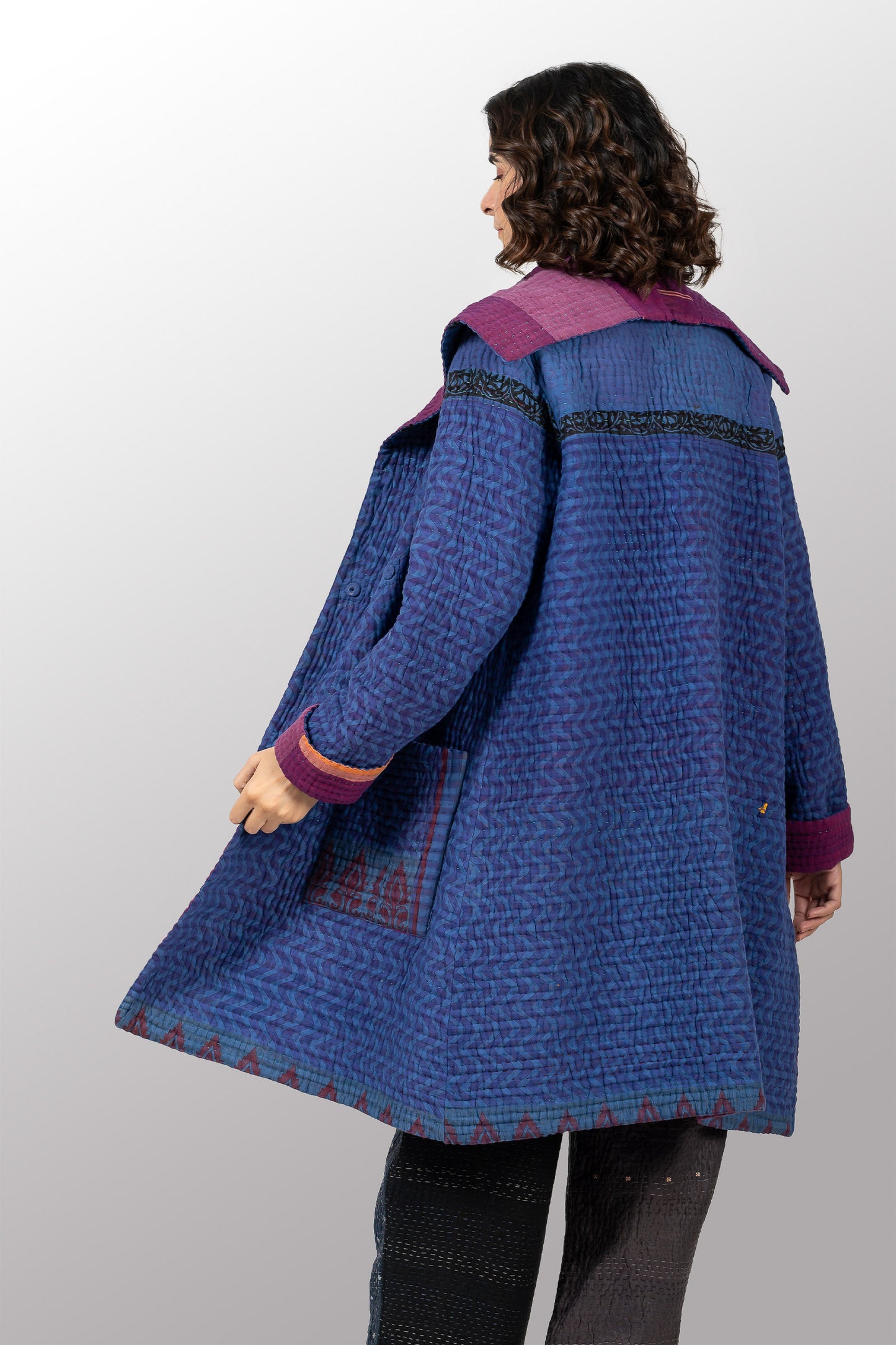 QUILTED OVERDYE COTTON KANTHA POCKET MEDIUM COAT - oq5316-cblu004a -