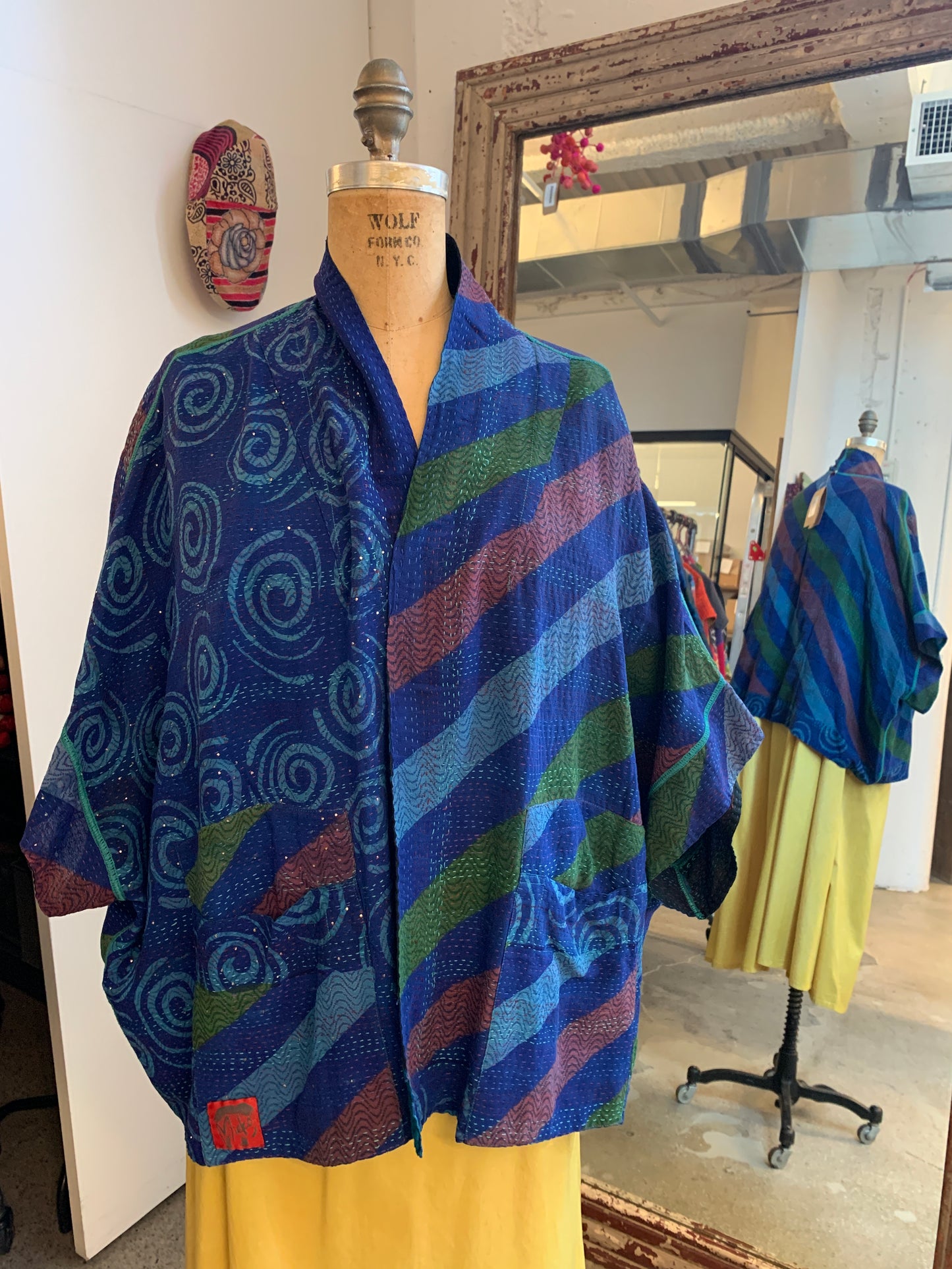 VINTAGE SILK GEORGETTE COTTON KANTHA MINI PONCHO - gc2060-0003a -