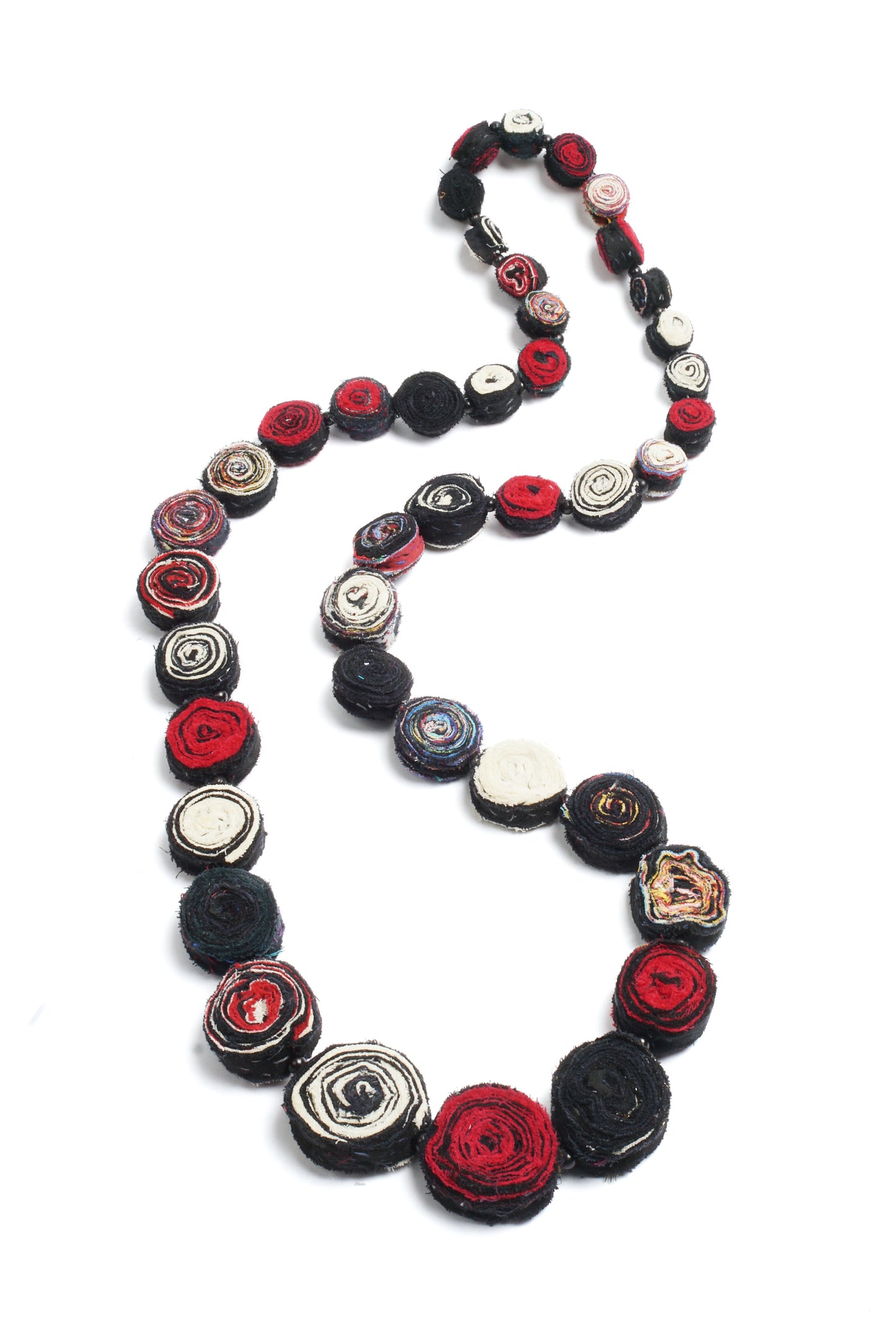 VINTAGE COTTON KANTHA SIMPLE EDDY LONG NECKLACE - cv2714-blk -