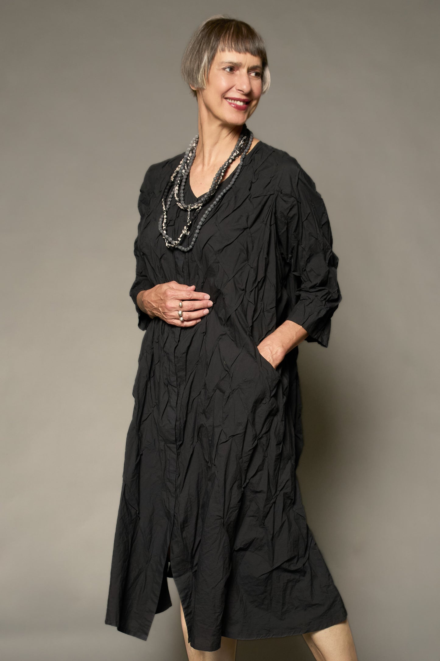 POLISHED COTTON WAVY TUCK A-LINE DRESS - wl1453-blk -