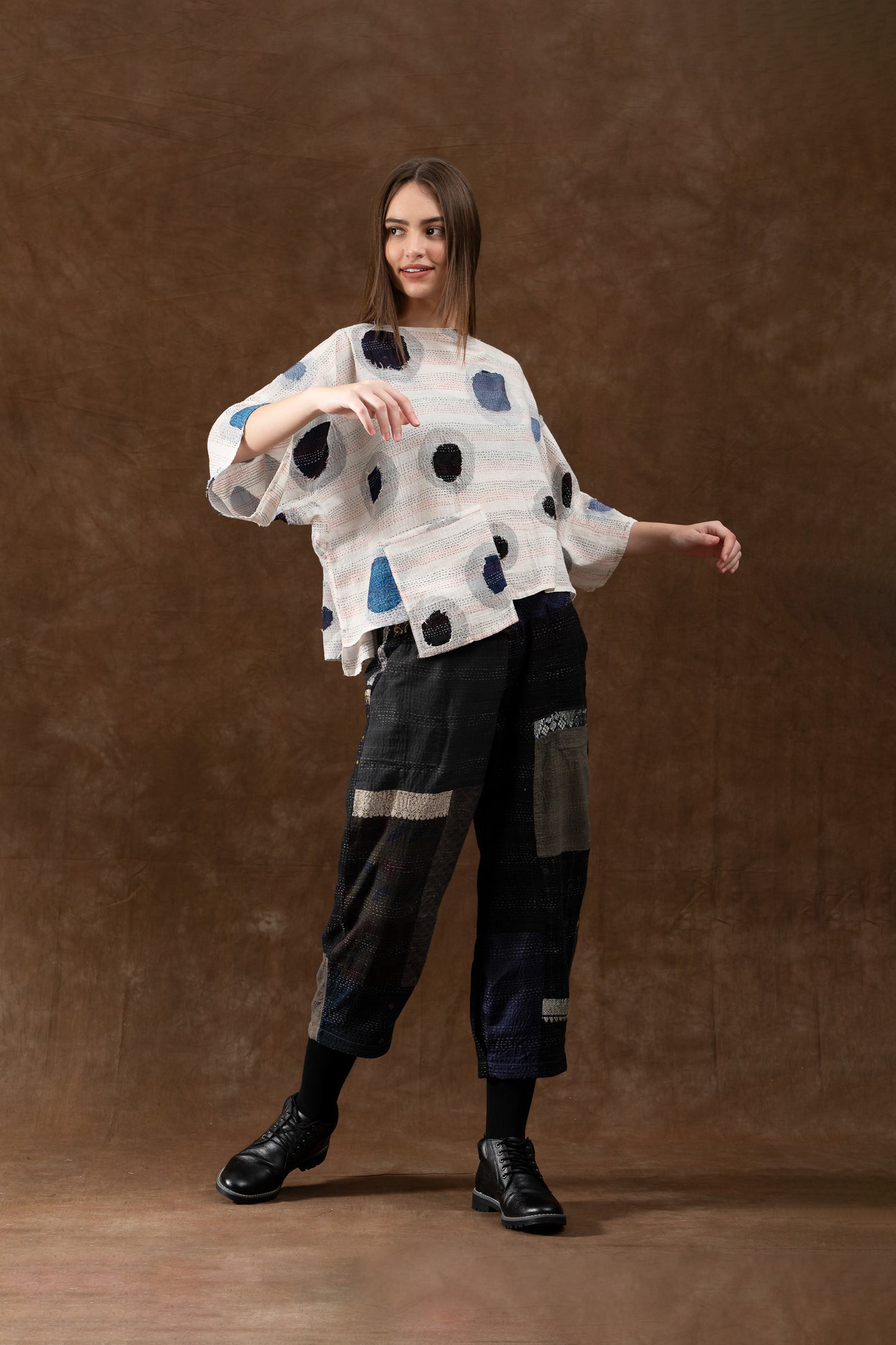 CUT OUT KANTHA 3/4 SLV. CROP TOP MIO - ck2538-wht -