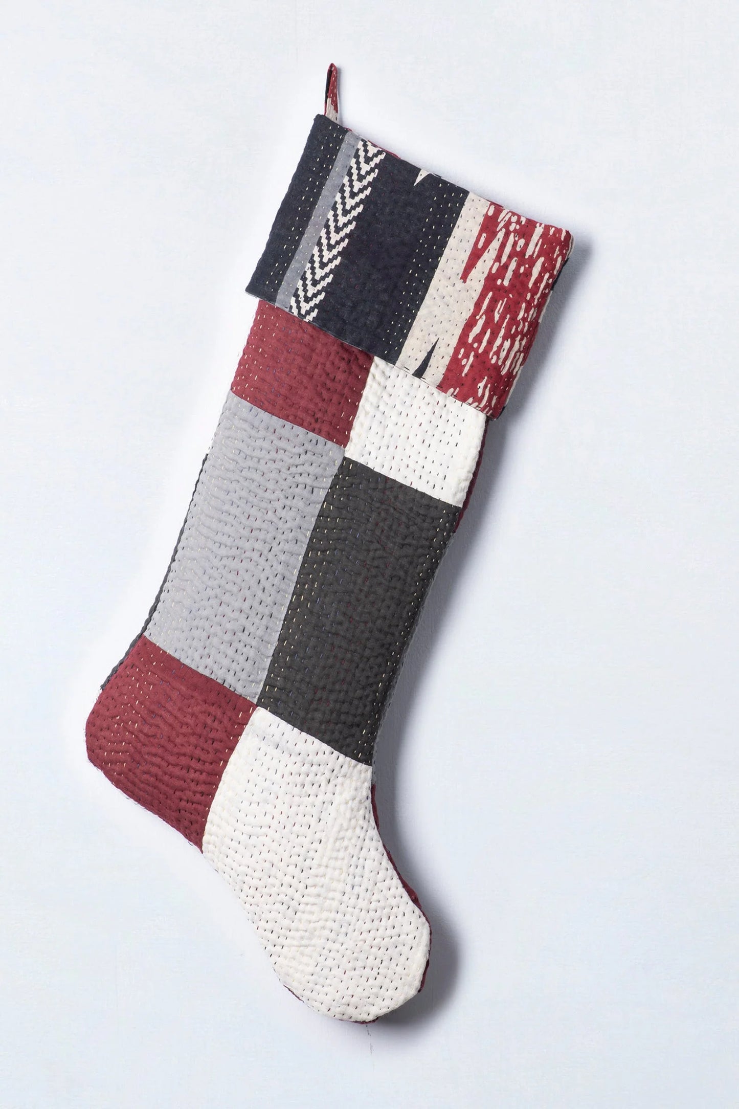 Monotone Ikat Kantha Stocking-Black2