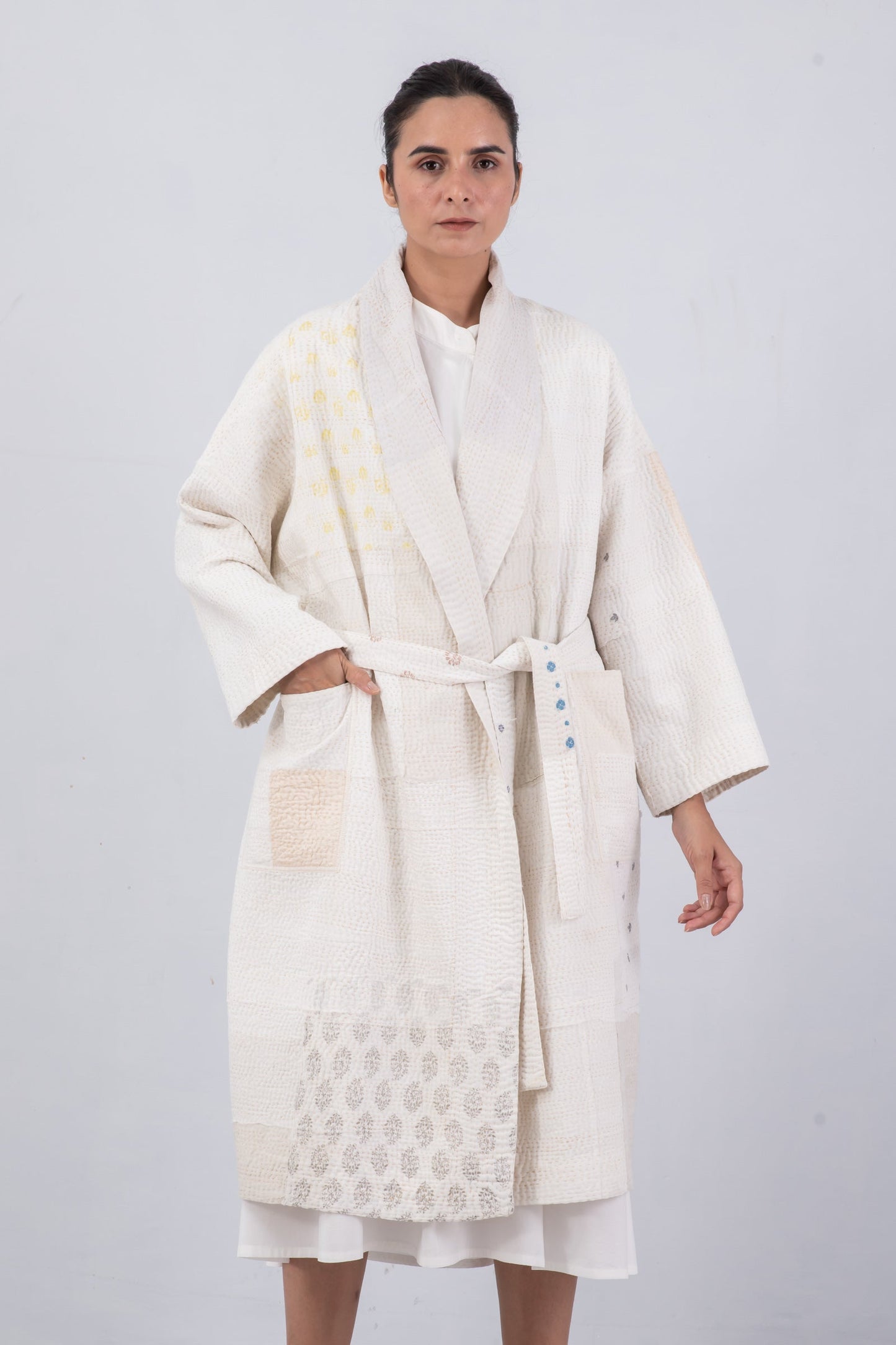 FRAYED PATCH KANTHA SIMPLE ROBE - fi4334-ivy -