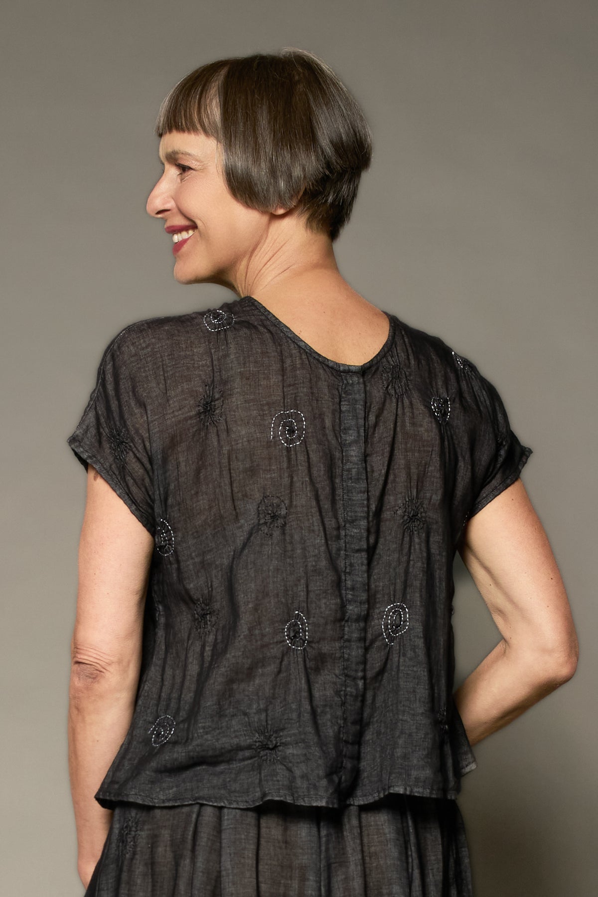 GAUZE SHIBORI GARMENT KANTHA BLOUSE - gg2534-blk -