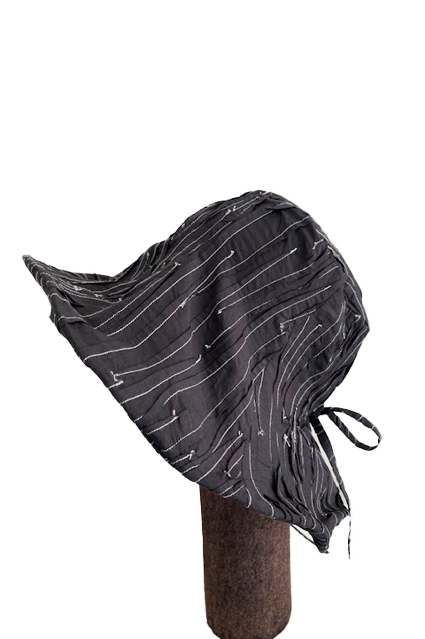 KANTHA TULIP HAT BY KYOKO MURAYAMA - kym-rc2894-blk -