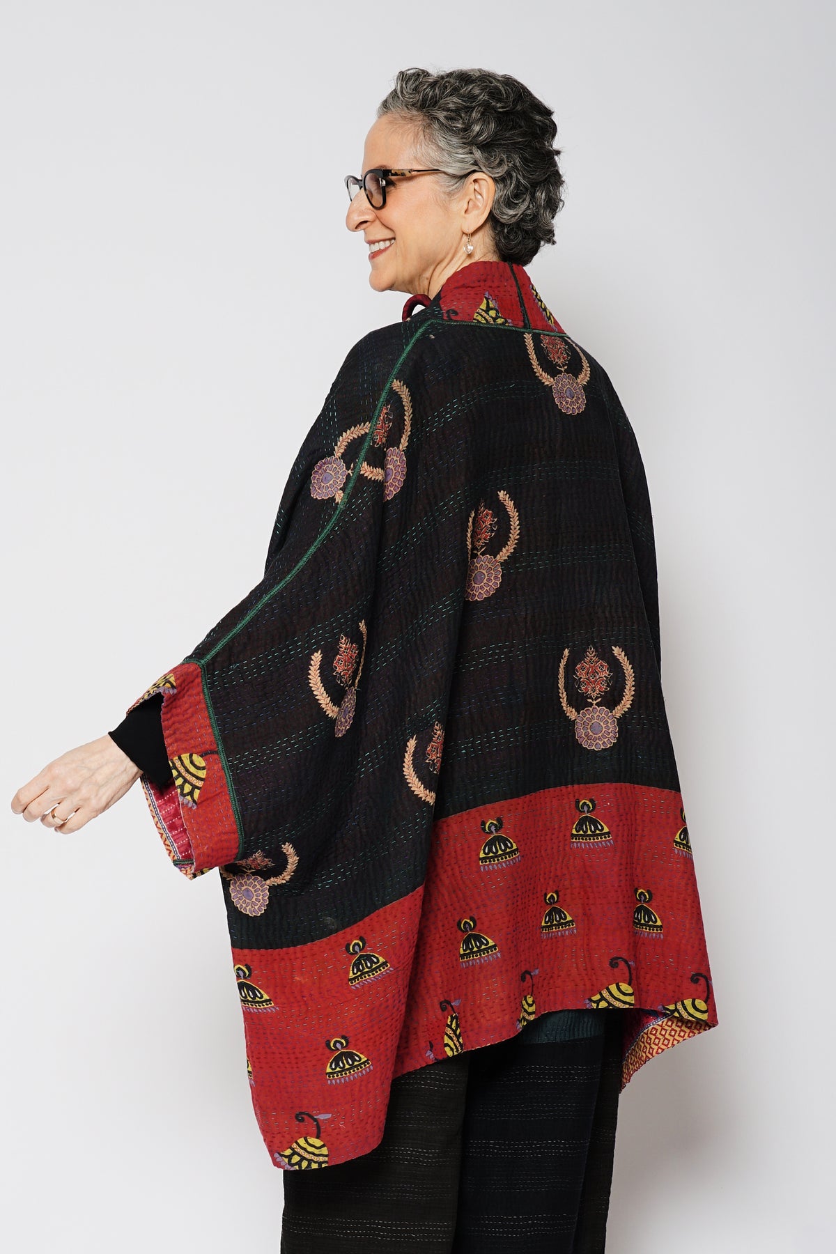 VINTAGE COTTON KANTHA DOUBLE COLLAR PONCHO - cv4323-0065a -