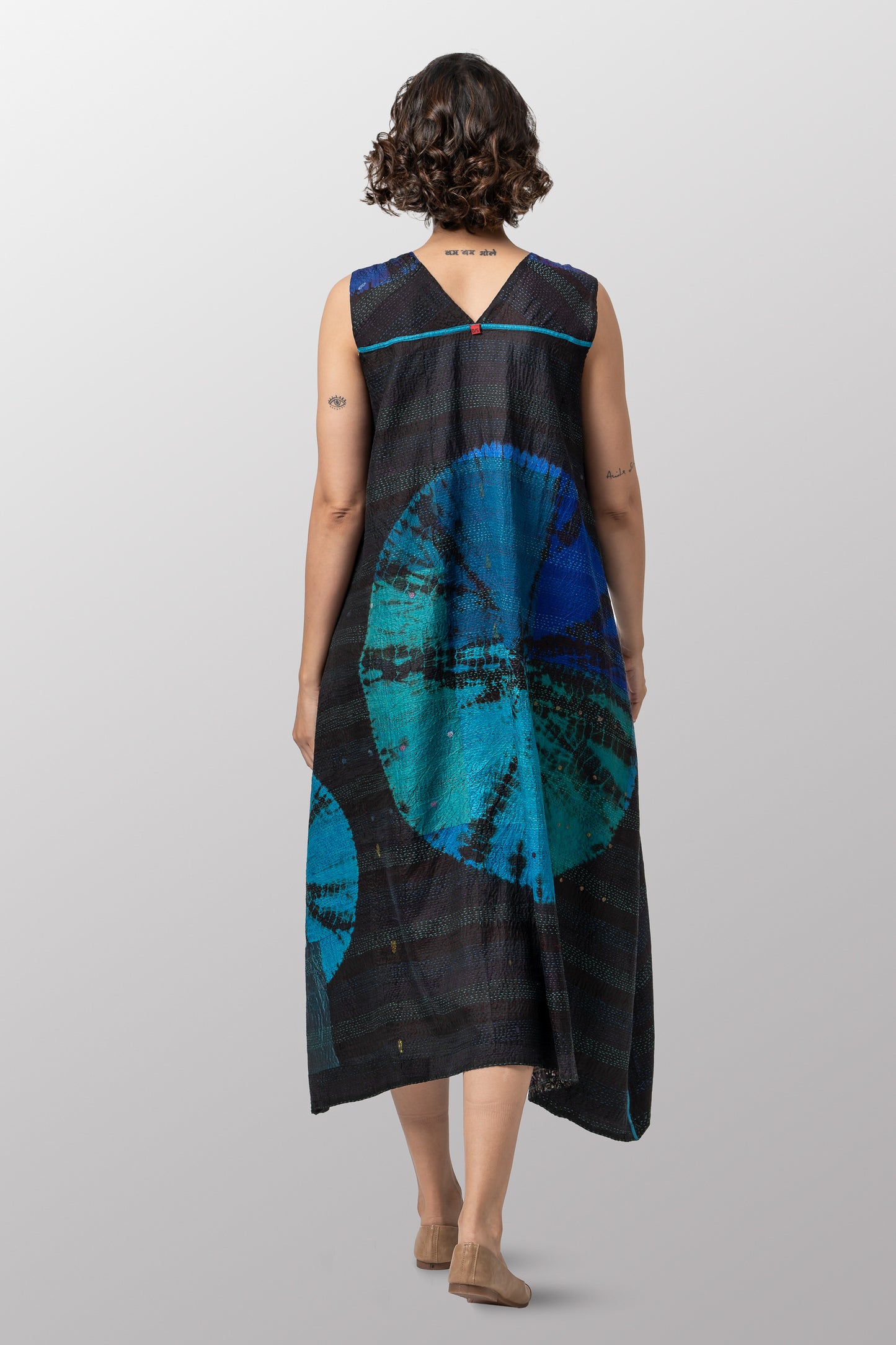 TIE DYE CIRCLE SHIBORI KANTHA TENT DRESS - td2413-blu -