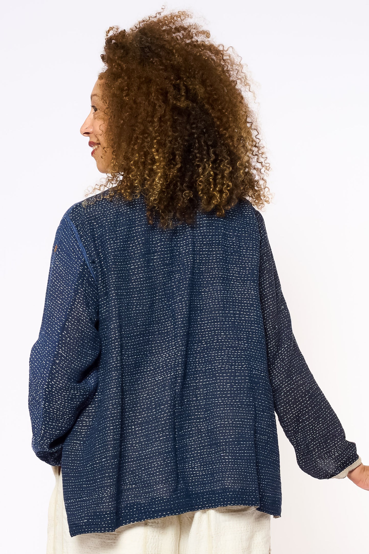 INDONESIAN PRINT VINTAGE INDIGO BACKING KANTHA KAFTAN JACKET SHORT - bi2088-blu -