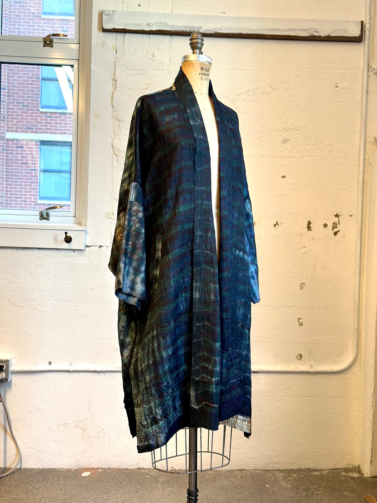 TIE DYE VINTAGE SILK KANTHA NEW KIMONO WRAP LONG - st-sv2360-blk -