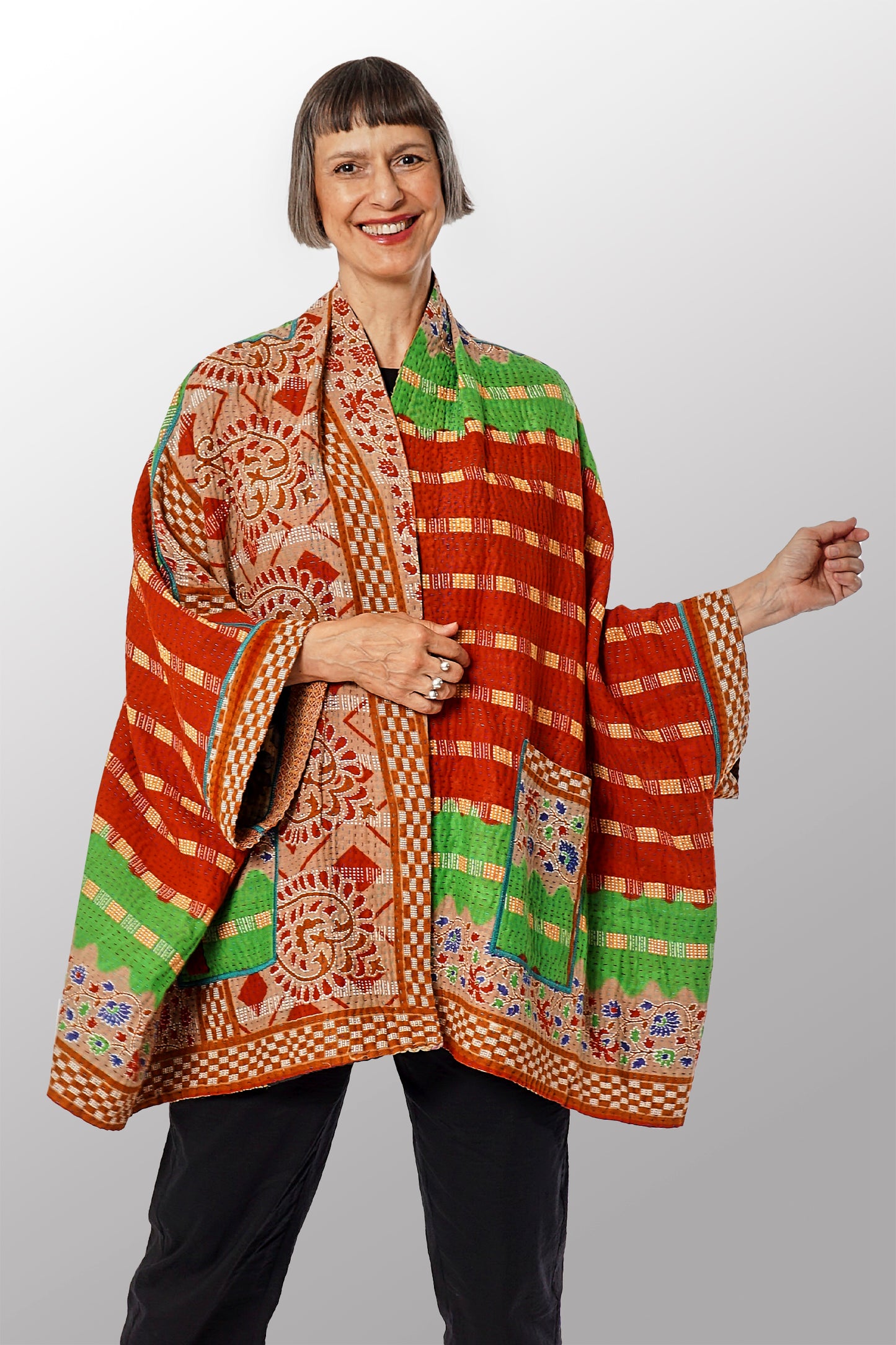 VINTAGE COTTON KANTHA DOUBLE COLLAR PONCHO - cv4323-0040a -