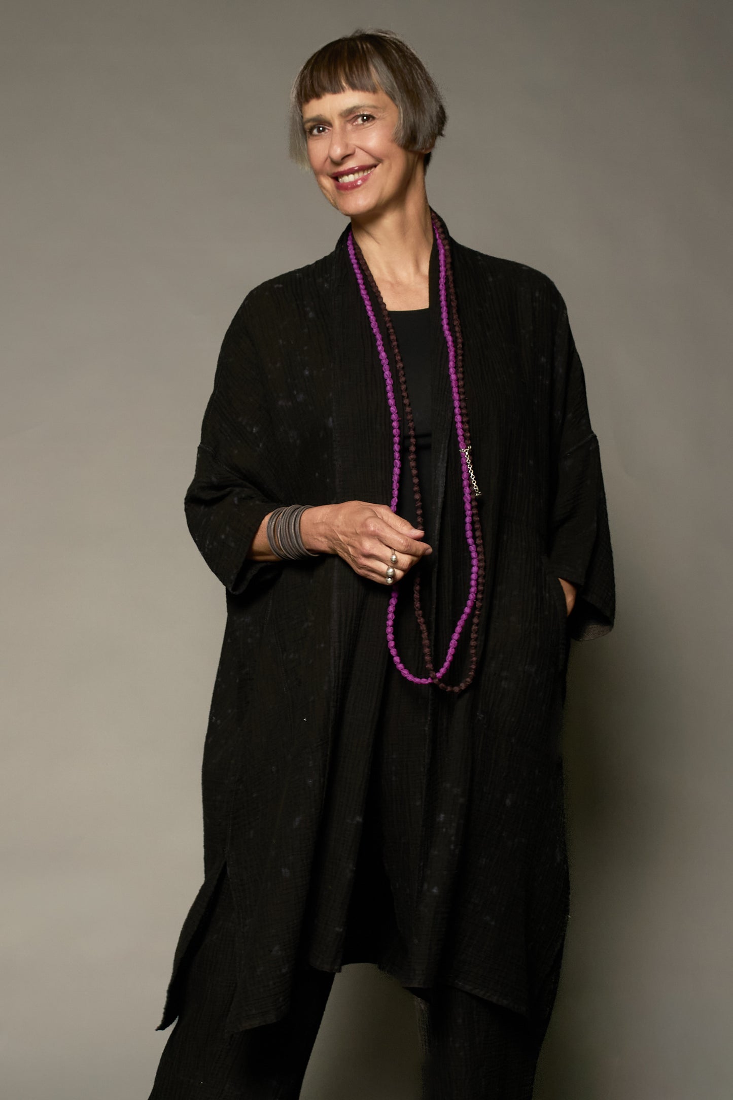 SAND SUN DYE RIPPLE KANTHA PONCHO TOPPER - rs2356-blk -