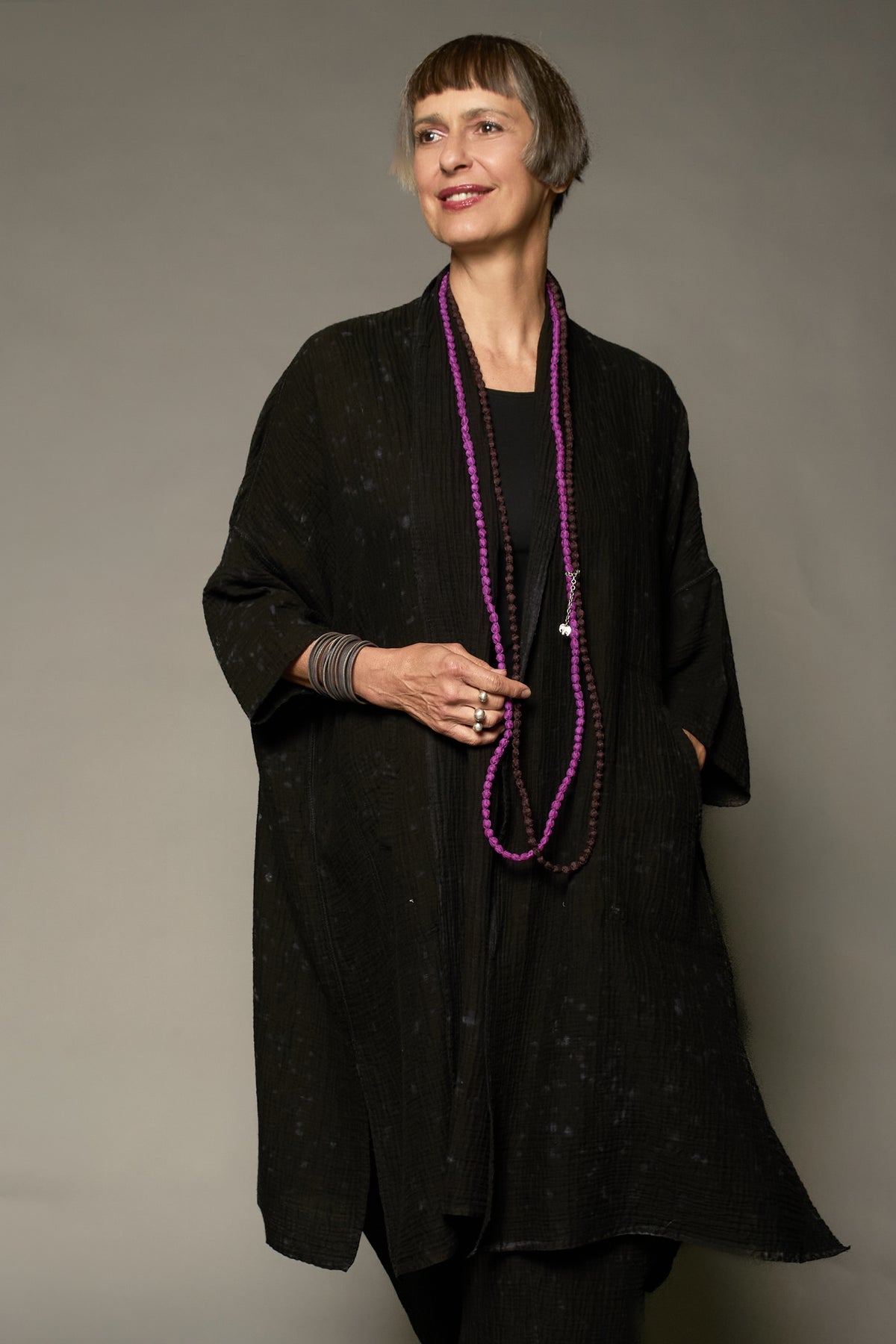 SAND SUN DYE RIPPLE KANTHA PONCHO TOPPER - rs2356-blk -