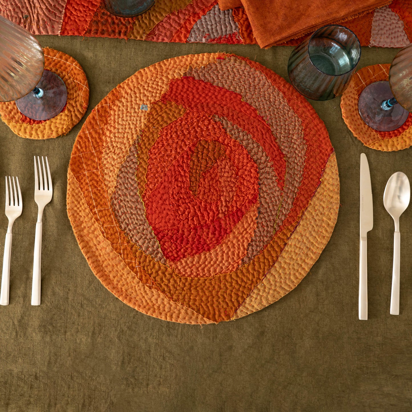 Utopia Fray Patch  Rose Placemat (Set of 2)