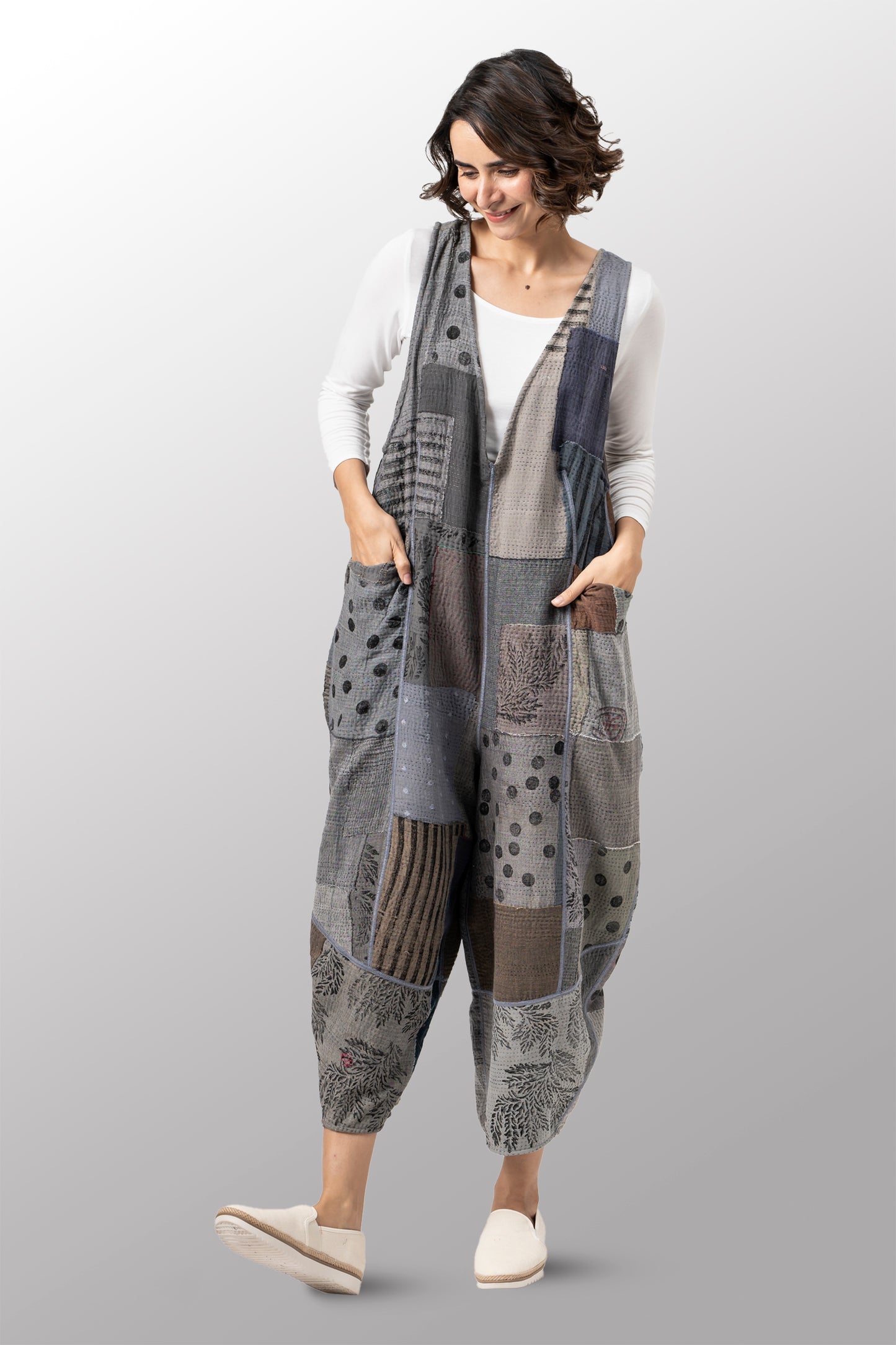 SP-FI2622-CGRYM @FRAYED PATCH KANTHA V-NECK JUMPER