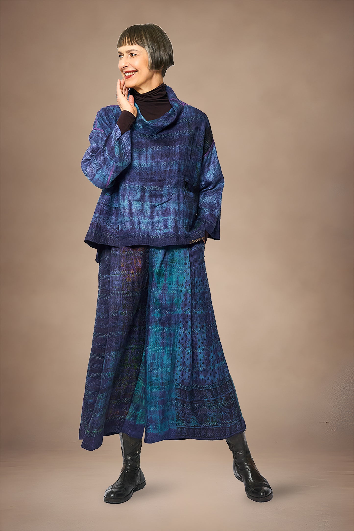 TIE DYE VINTAGE SILK KANTHA COWL PULLOVER - st-sv2547-nvy -