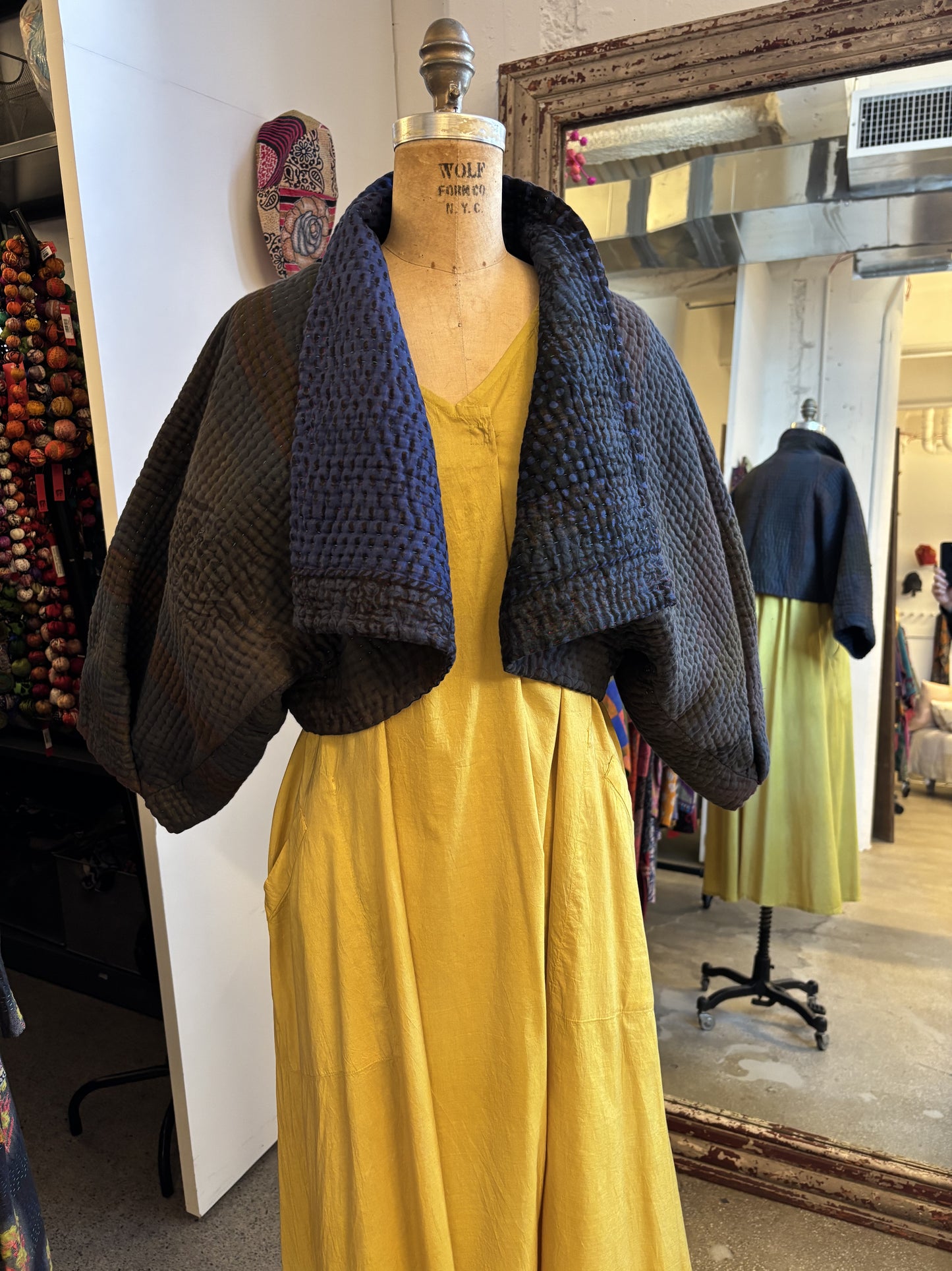 QUILTED OVERDYE COTTON KANTHA PUFF SLV. SHRUG - oq5062-blu -