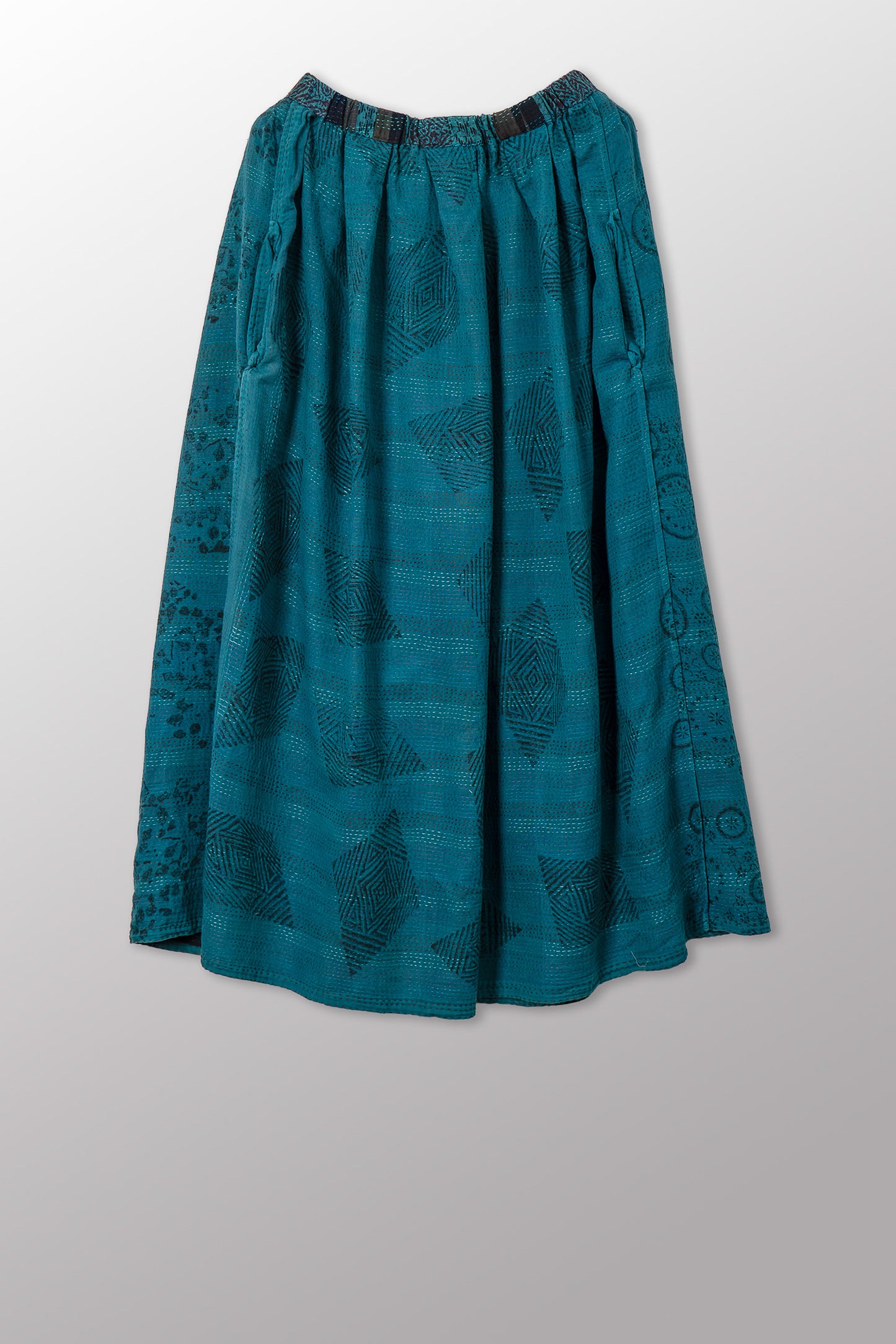 VINTAGE COTTON & NEW VOILE KANTHA TUCKED GATHER SKIRT - cn2663-0001s -