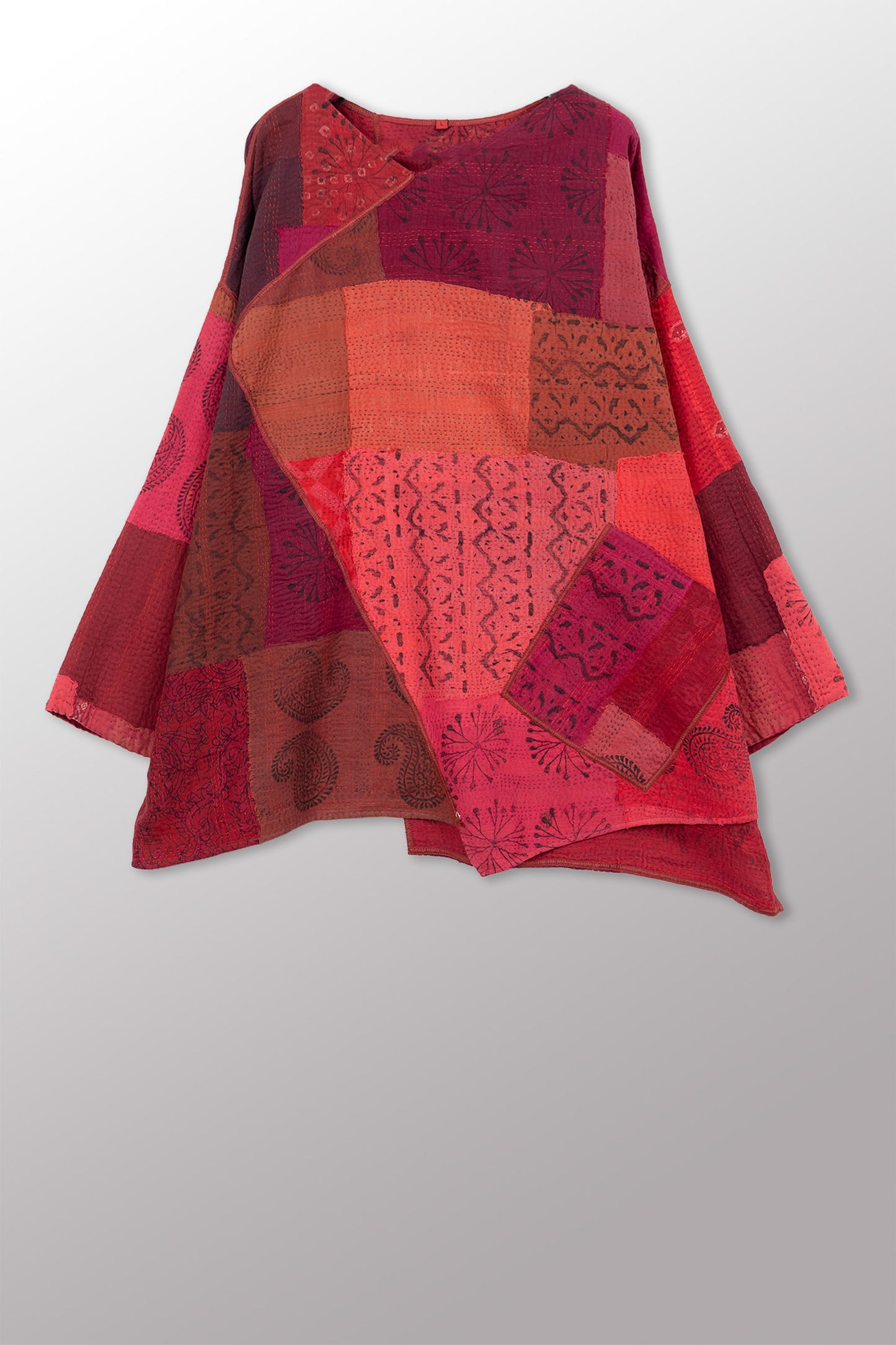 LANDSCAPE FRAYED PATCH KANTHA WITH STAMP OVERSIZED TUNIC - sp-lf2510-red -