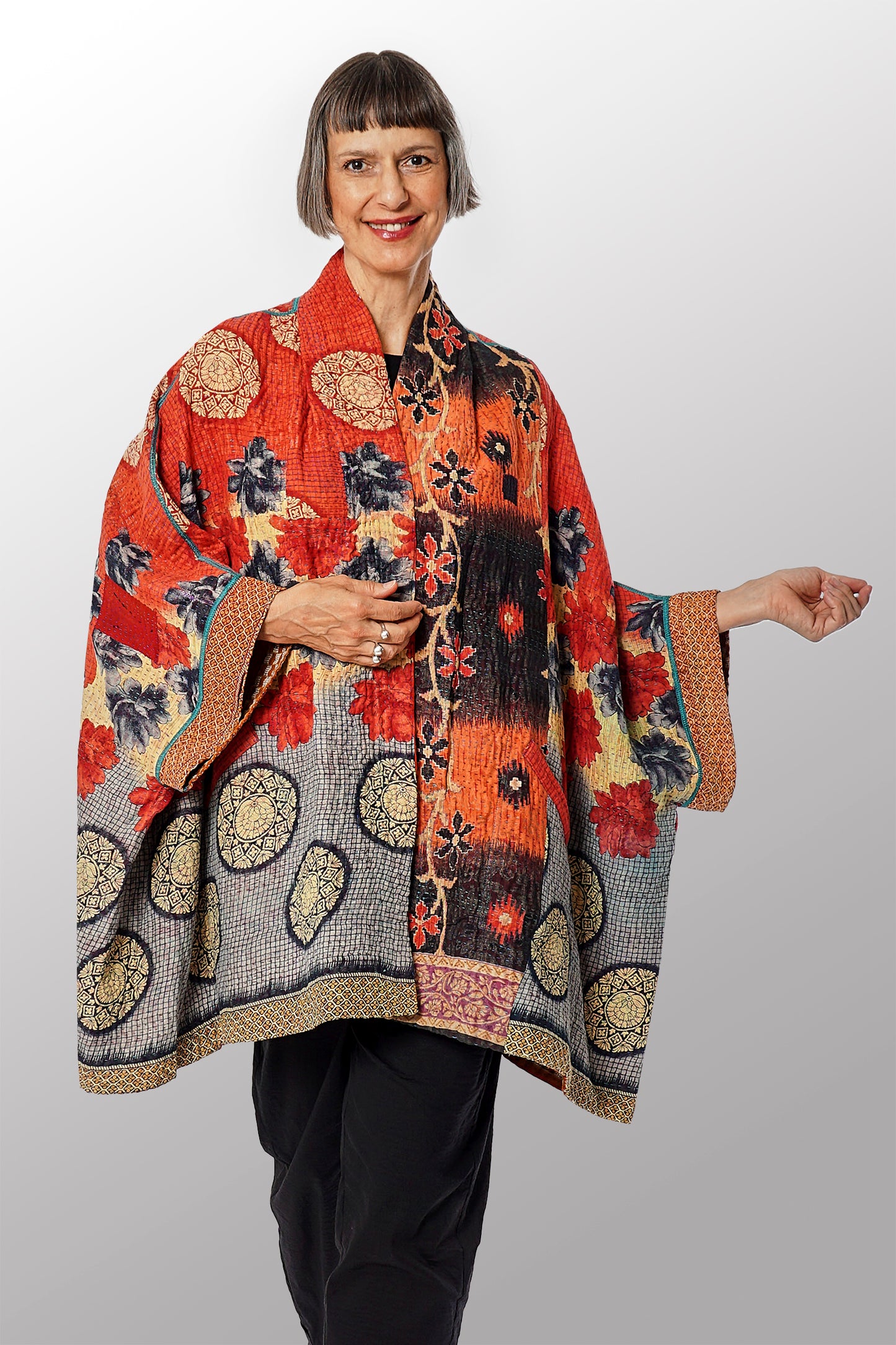 VINTAGE COTTON KANTHA DOUBLE COLLAR PONCHO - cv4323-0040a -