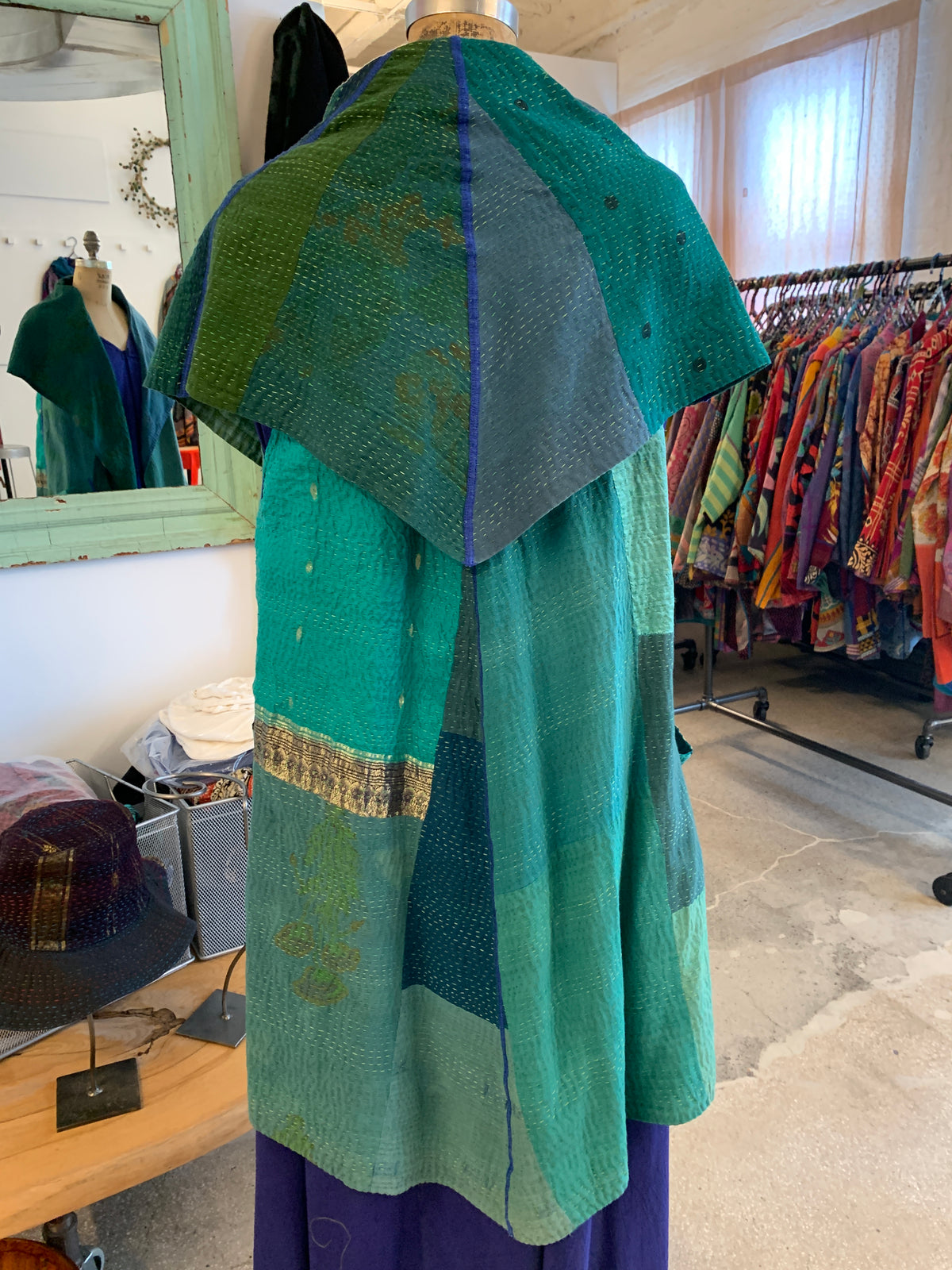 COTTON SILK SW PATCH KANTHA CIRCULAR VEST - ws2201-tel -